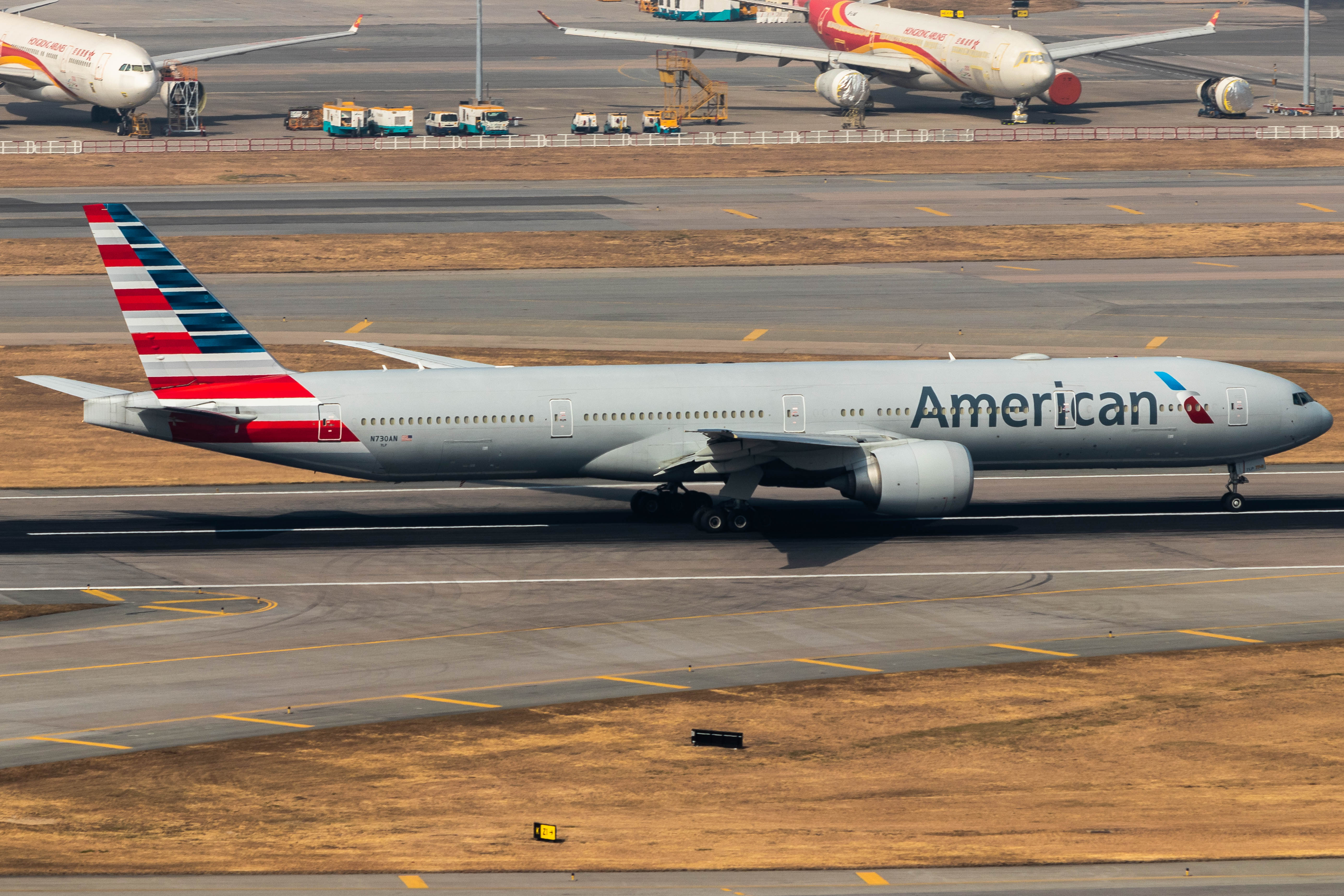 Full size: American Airlines Boeing 777-300ER N730AN at Hong Kong International Airport