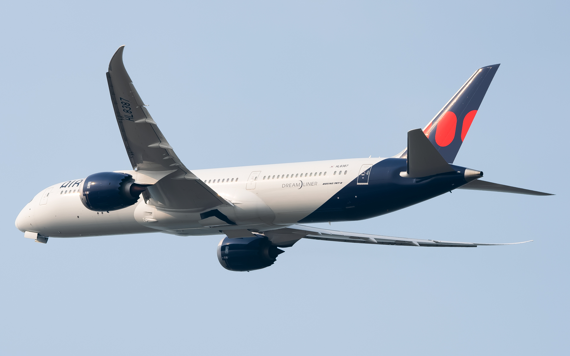 Full size: Air Premia Boeing 787-9 HL8387 at Seoul-Gimpo International Airport