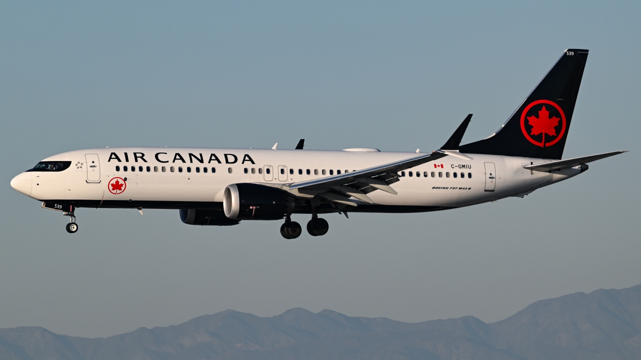 Full size: Air Canada Boeing 737 MAX 8 C-GMIU at Los Angeles International Airport
