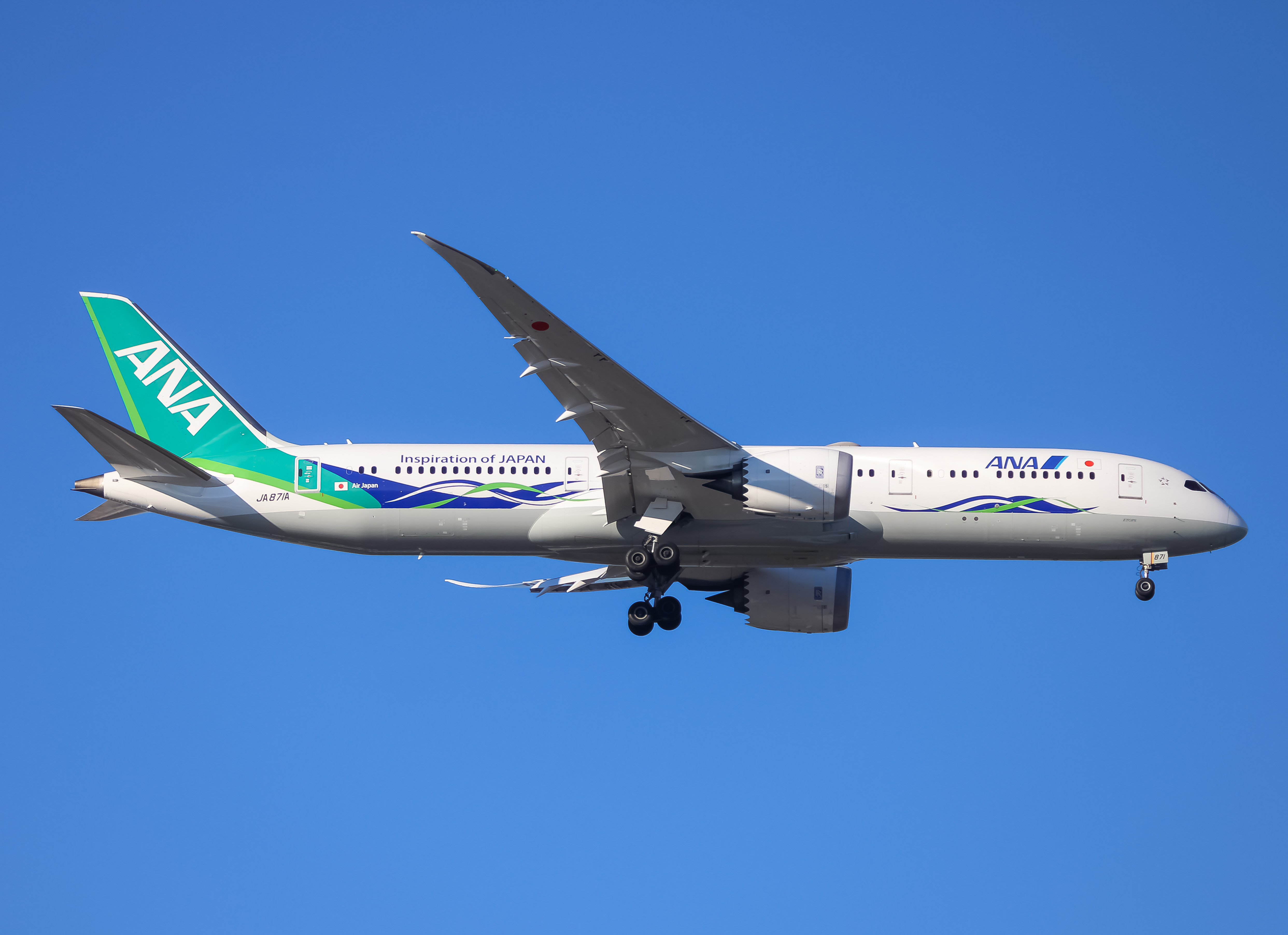 Full size: All Nippon Airways Boeing 787-9 JA871A at Washington Dulles International Airport