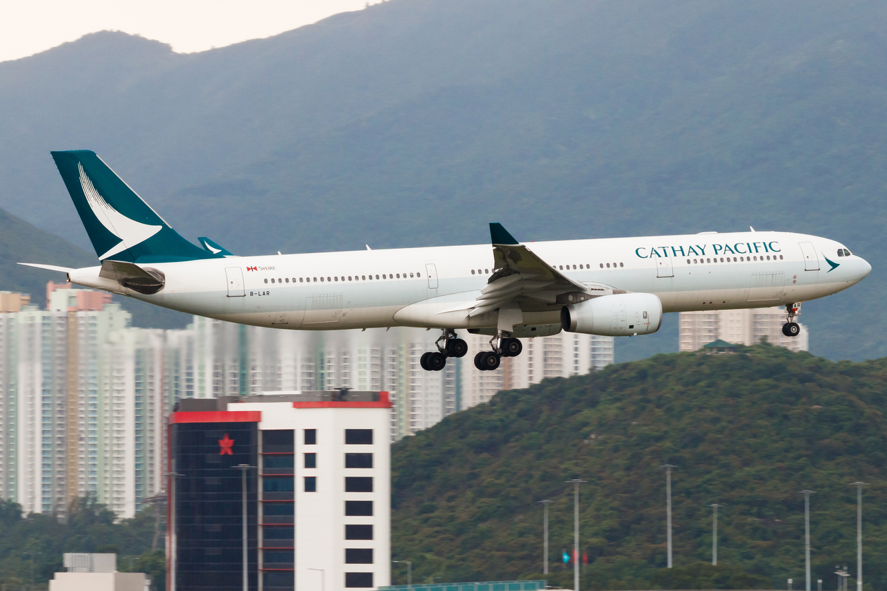 Full size: Cathay Pacific Airbus A330-300 B-LAR at Hong Kong International Airport