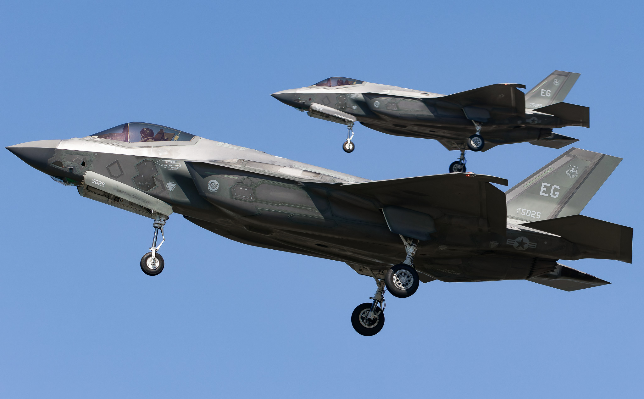 Full size: USAF - United States Air Force Lockheed Martin F-35 Lightning 11-5025 at Mac Dill AFB