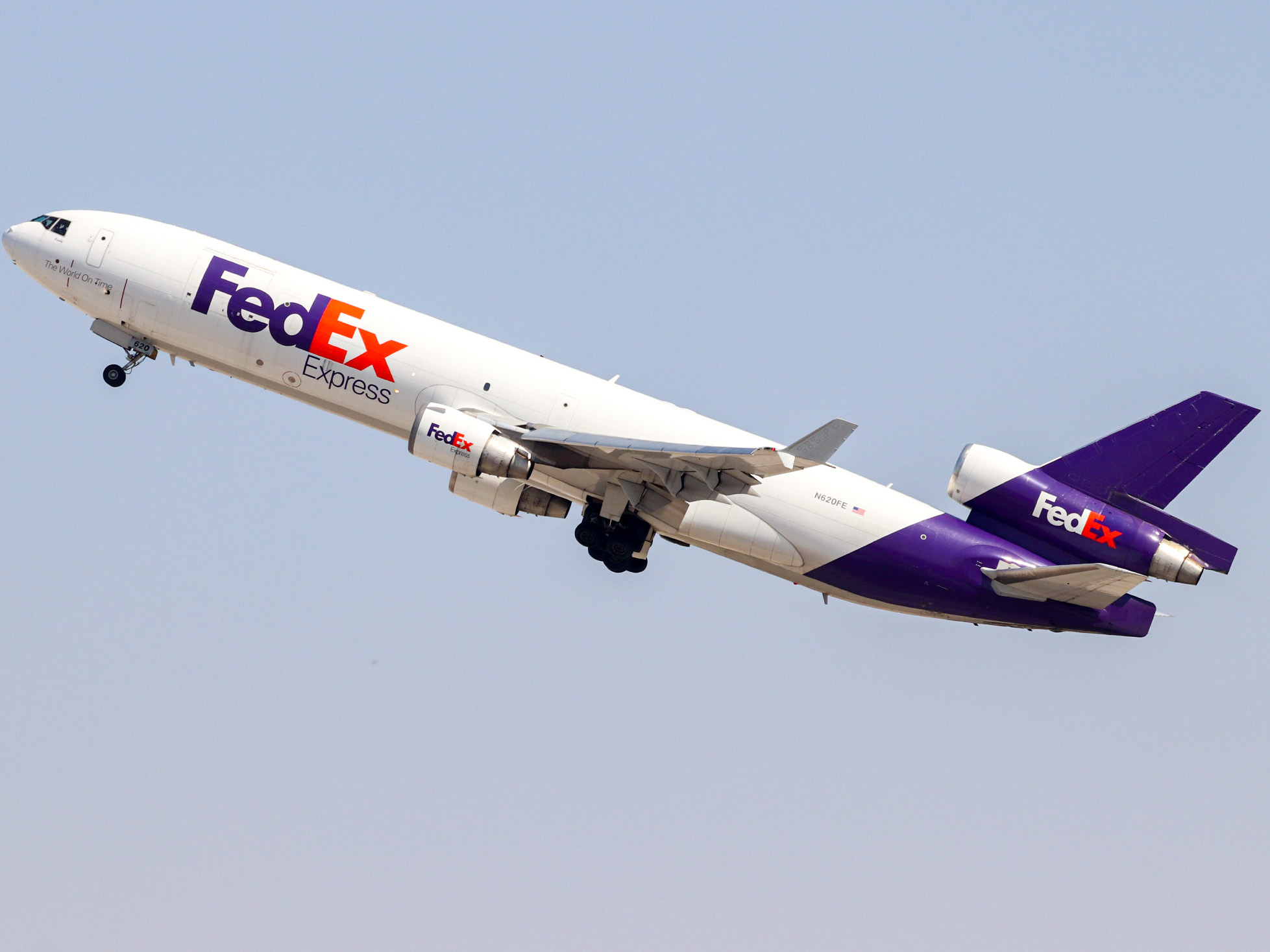Full size: FedEx McDonnell Douglas MD-11F N620FE at Harry Reid International Airport