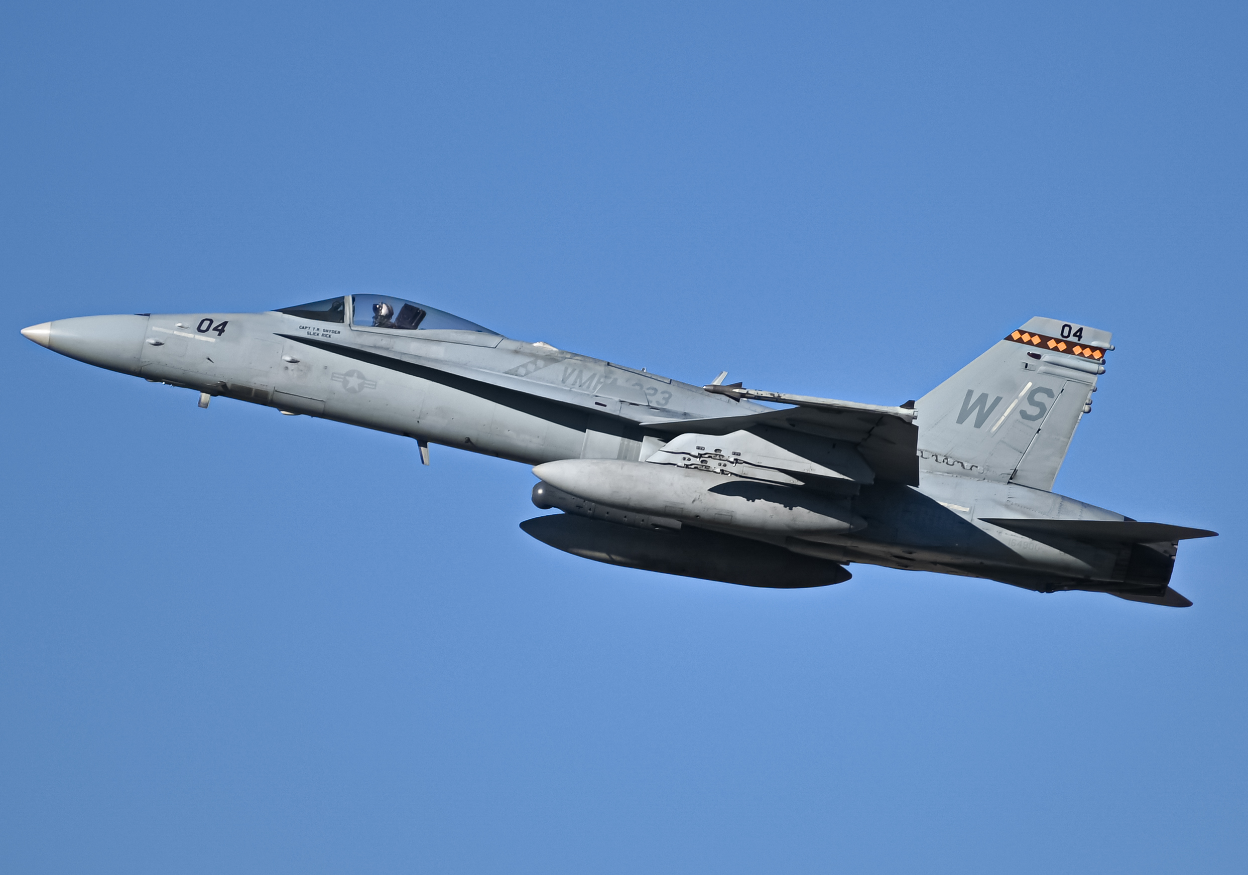 Full size: USMC - United States Marine Corp McDonnel Douglas F/A-18 Hornet 164900 at Brown Field Municipal Airport