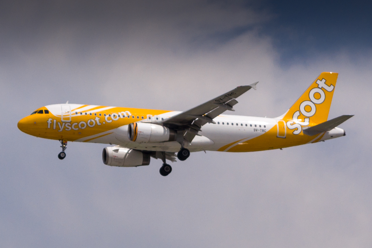 Full size: Scoot Airbus A320 9V-TRC at Singapore-Changi Airport