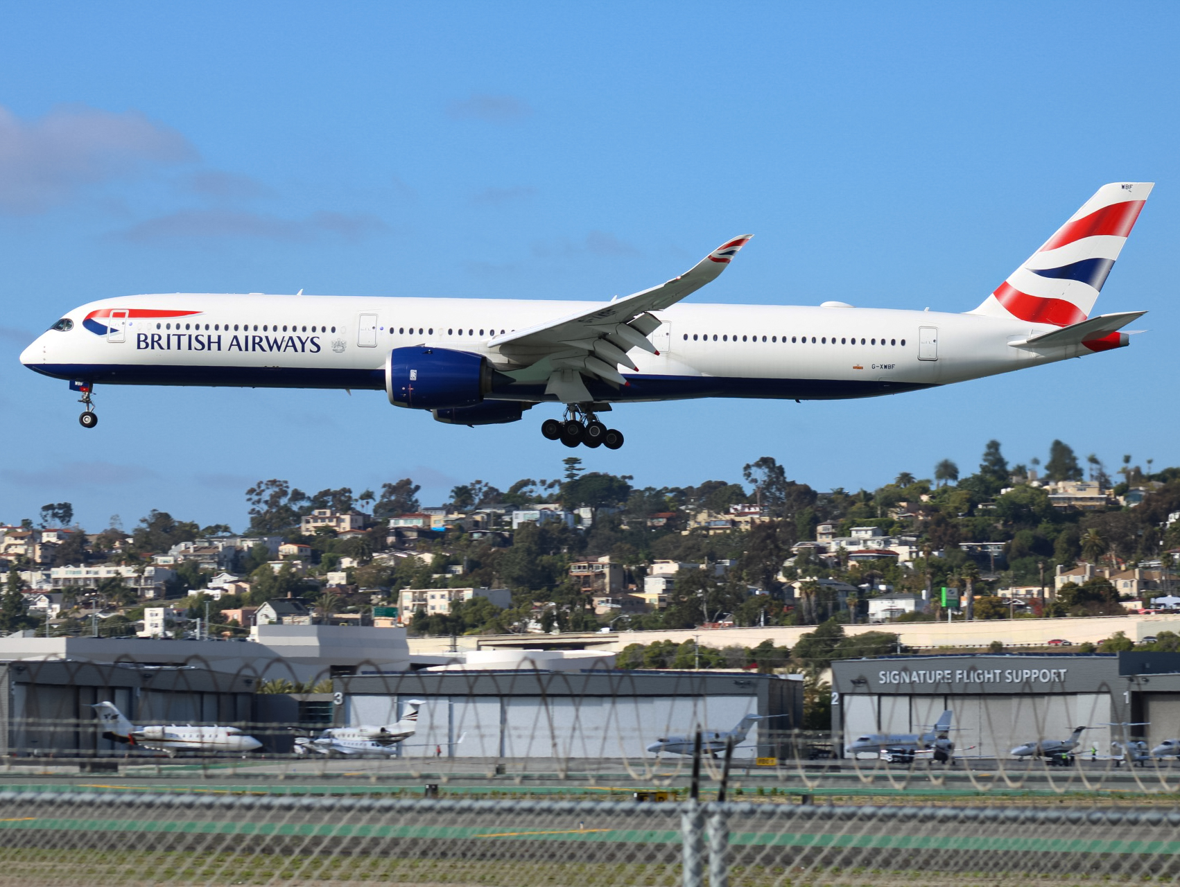 Full size: British Airways Airbus A350-1000 G-XWBF at San Diego International Airport