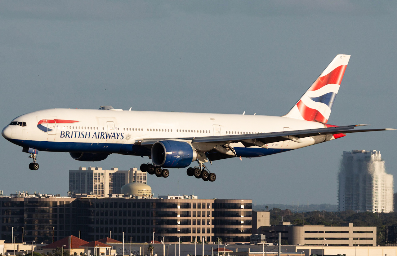 Full size: British Airways Boeing 777-200ER G-VIIO at Tampa International Airport