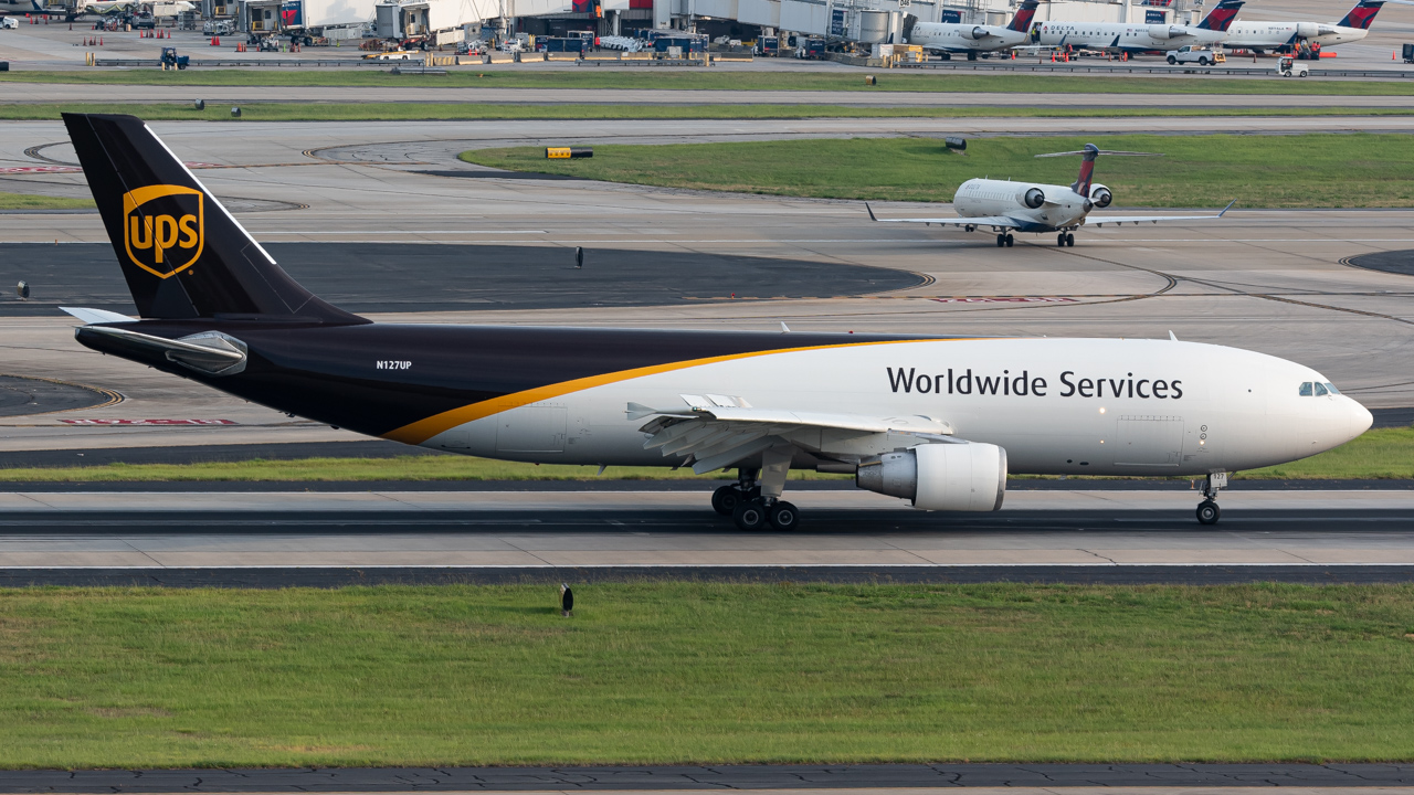 Full size: United Parcel Service Airbus A300F-600 N127UP at Hartsfield-Jackson Atlanta International Airport
