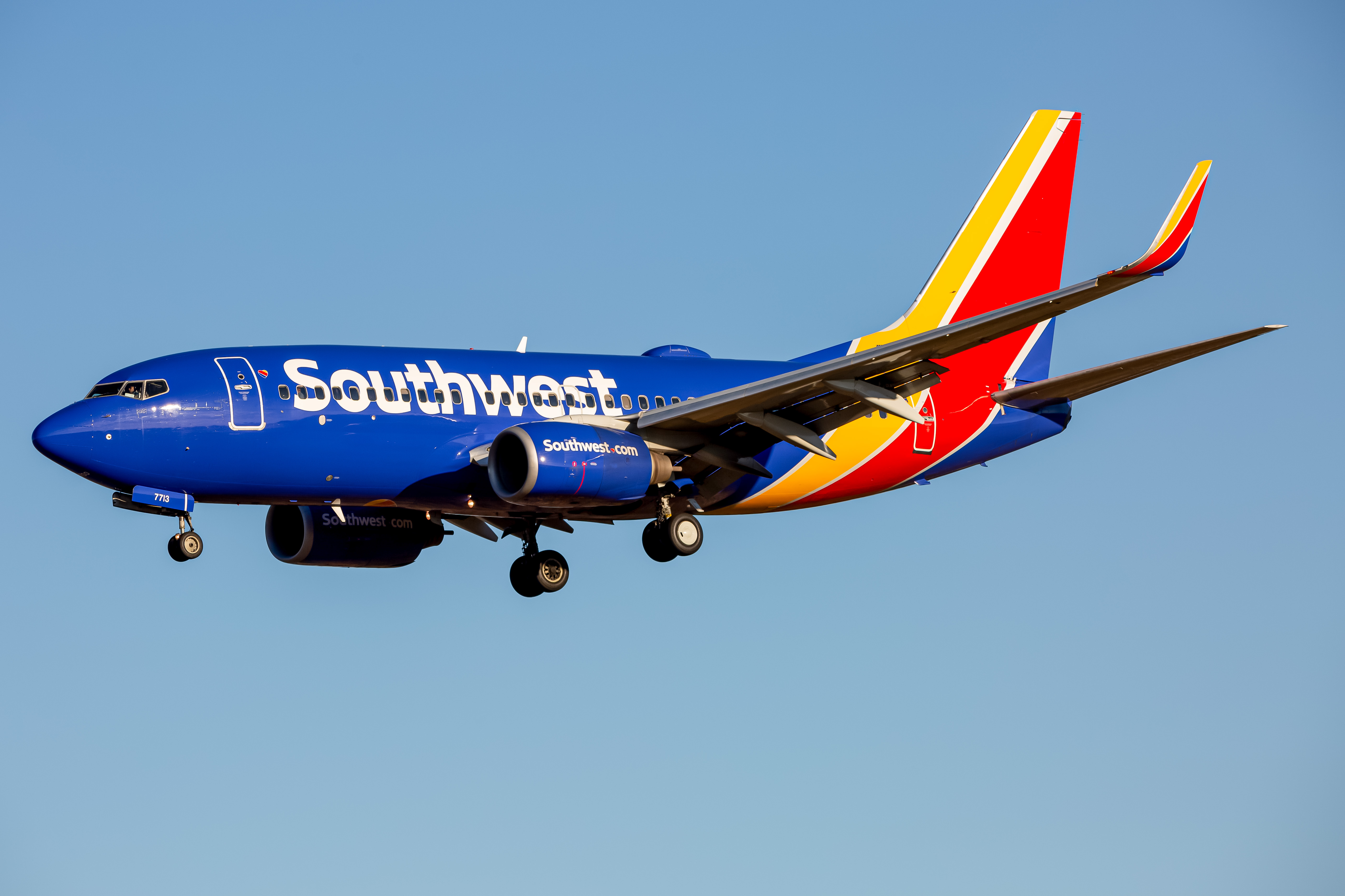 Full size: Southwest Airlines Boeing 737-700 N7713A at Baltimore/Washington International Thurgood Marshall Airport