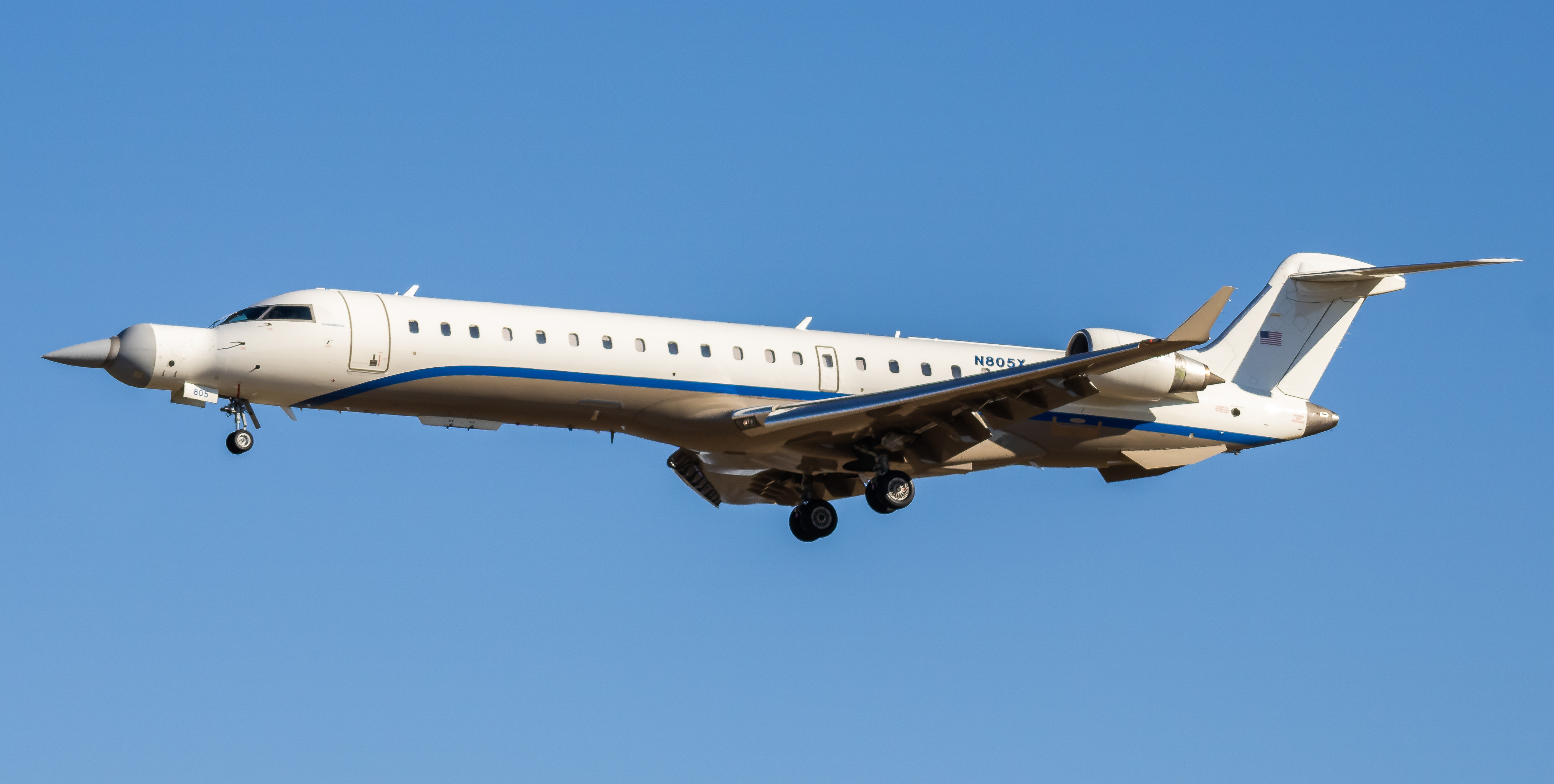 Full size: Northrop Grumman Mitsubishi CRJ-700 N805X at Baltimore/Washington International Thurgood Marshall Airport