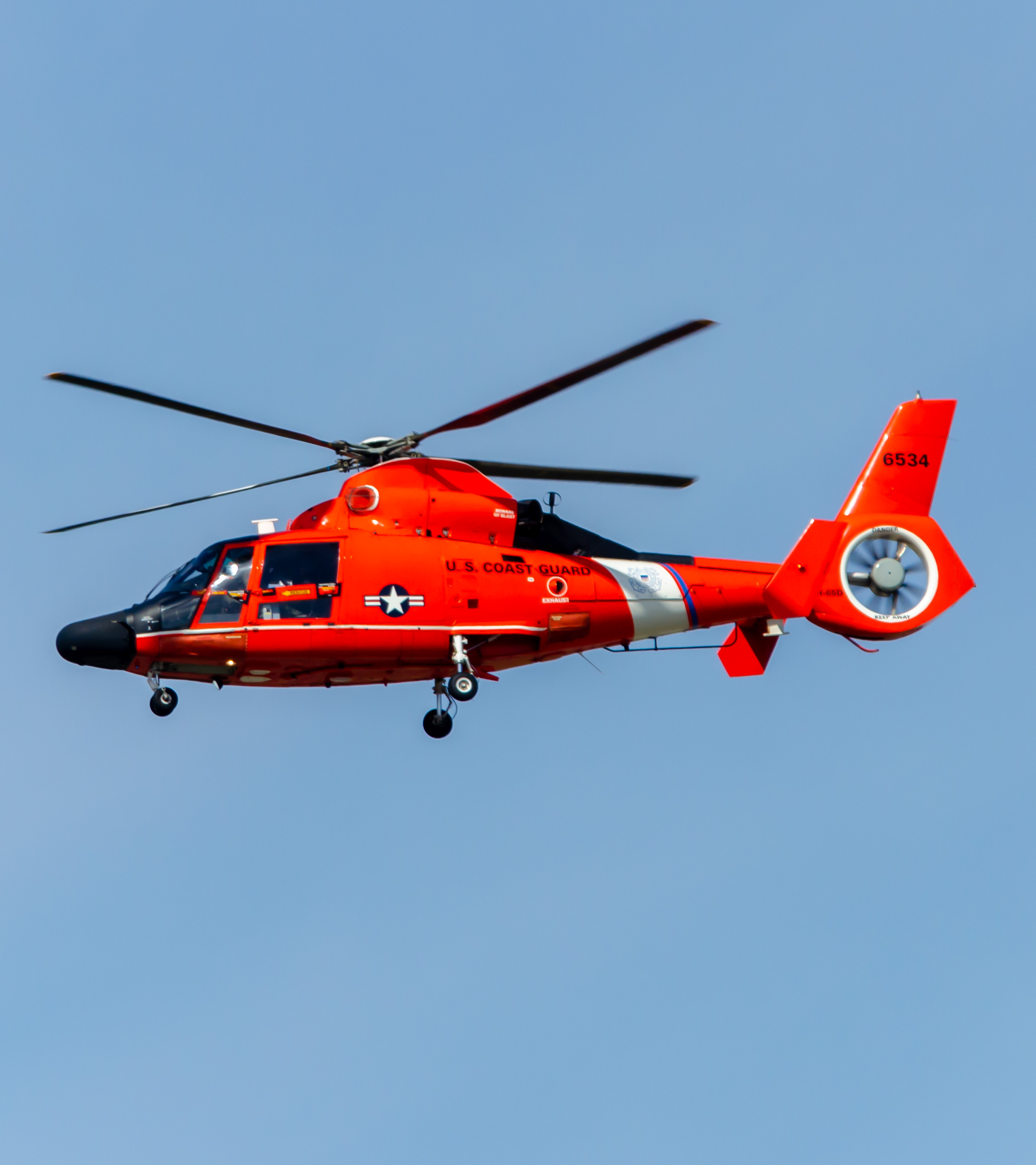 Full size: USCG - United States Coast Guard Aerospatiale HH-65C 6534 at Atlantic City International Airport