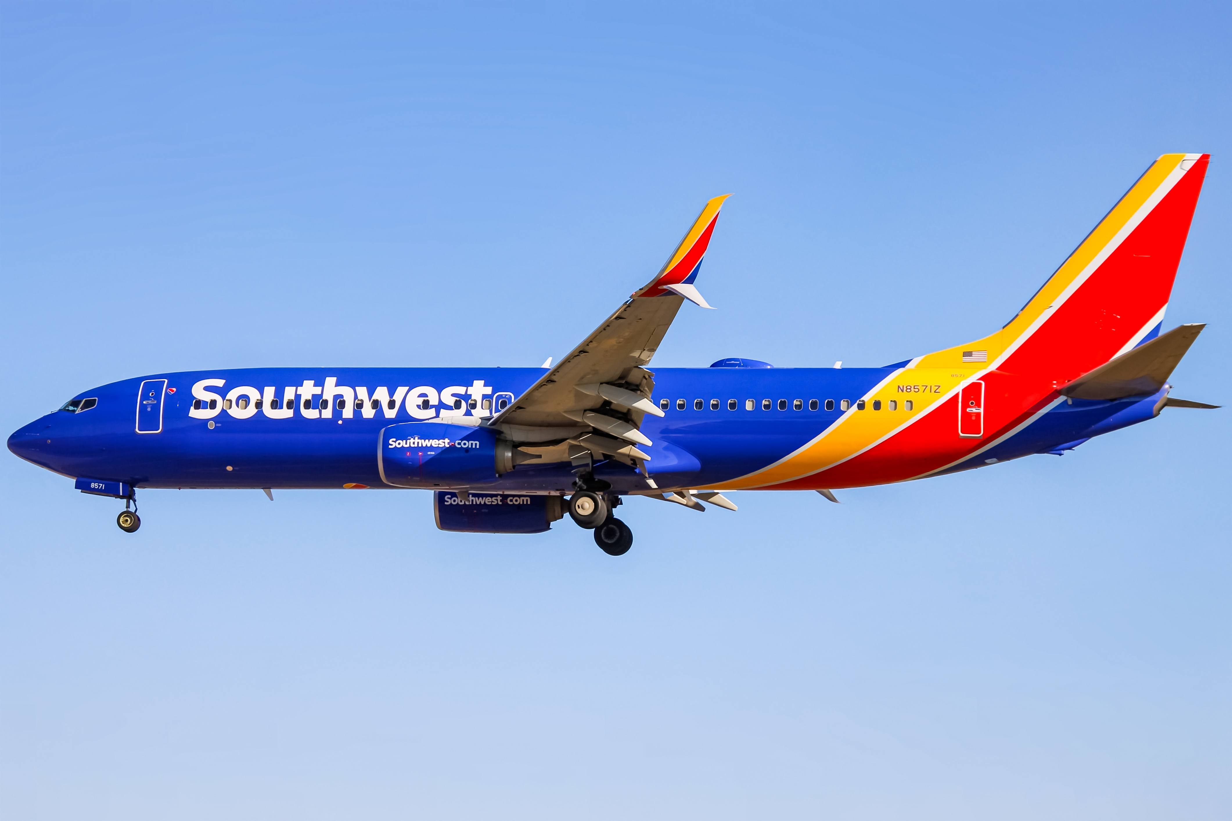 Full size: Southwest Airlines Boeing 737-800 N8571Z at Baltimore/Washington International Thurgood Marshall Airport