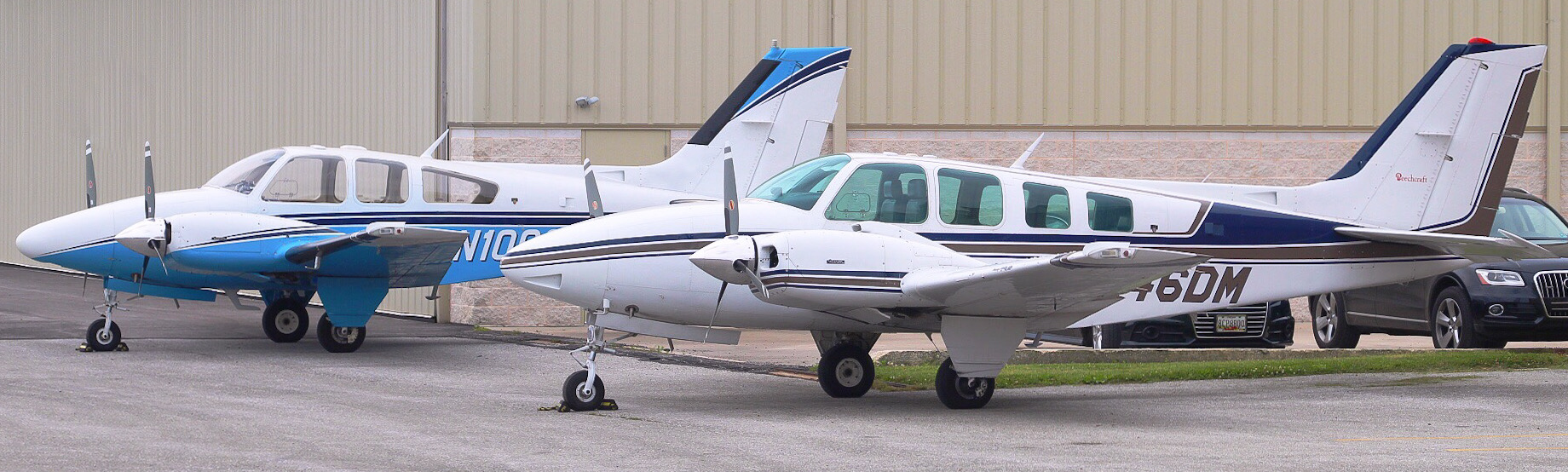 Full size: PRIVATE Beechcraft Baron N46DM at York Airport