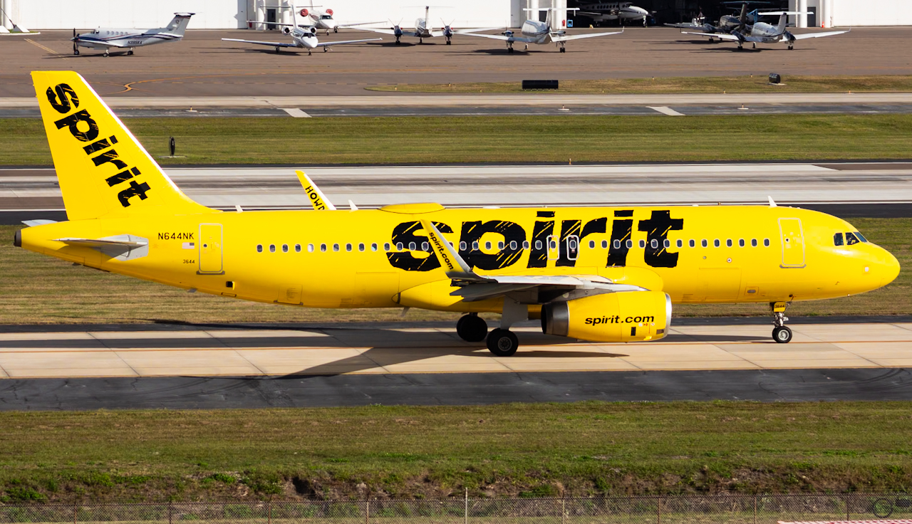 Full size: Spirit Airlines Airbus A320 N644NK at Tampa International Airport