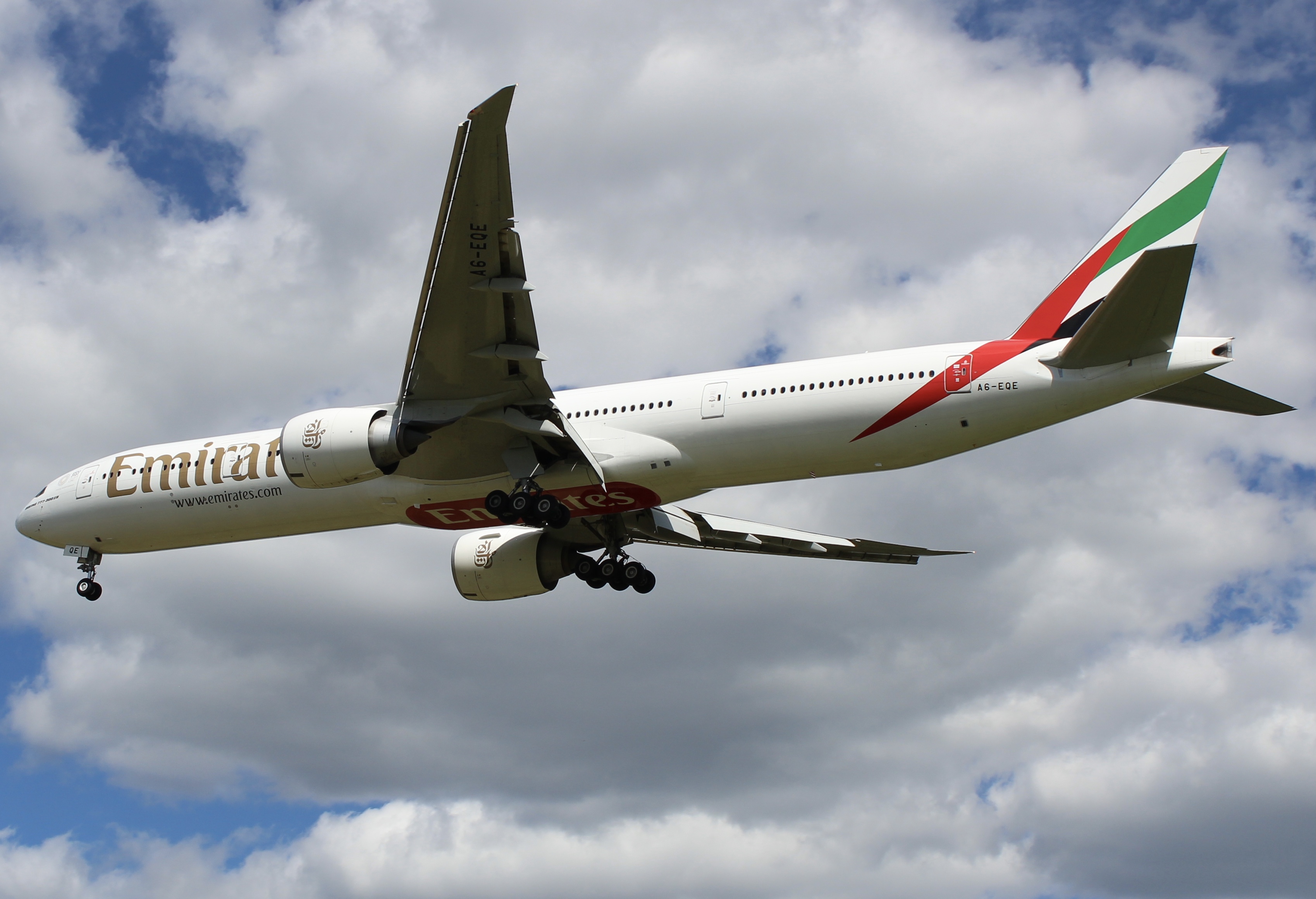 Full size: Emirates Boeing 777-300ER A6-EQE at Washington Dulles International Airport