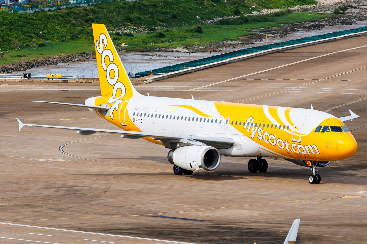 Full size: Scoot Airbus A320 9V-TRC at Macau International Airport