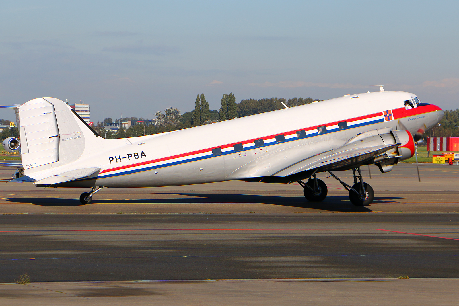 Full size: DDA Classic Airlines Douglas DC-3 PH-PBA at Amsterdam Schiphol Airport