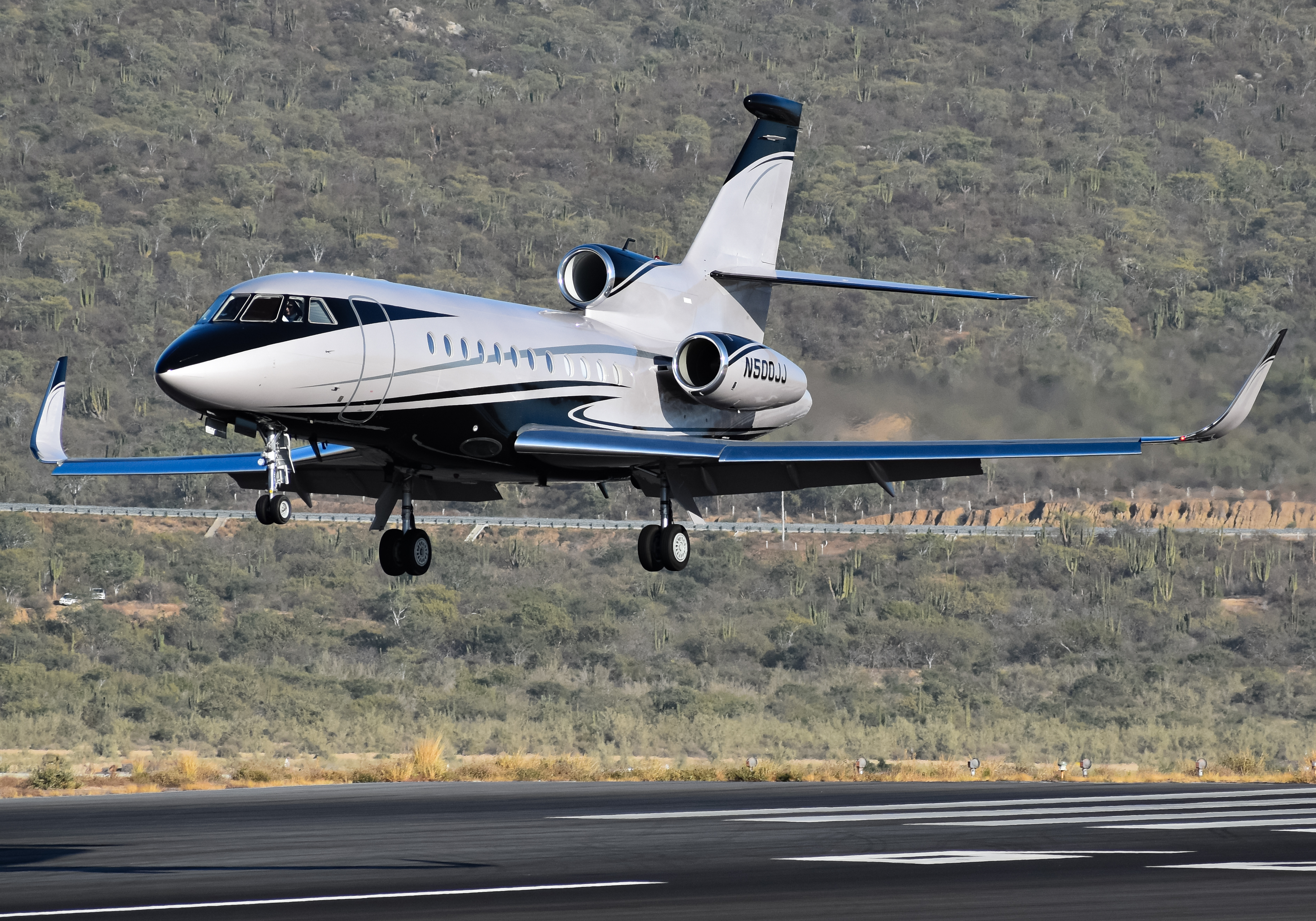 Full size: PRIVATE Dassault Falcon 900EX N500JJ at Aeropuerto de Cabo San Lucas Internacional