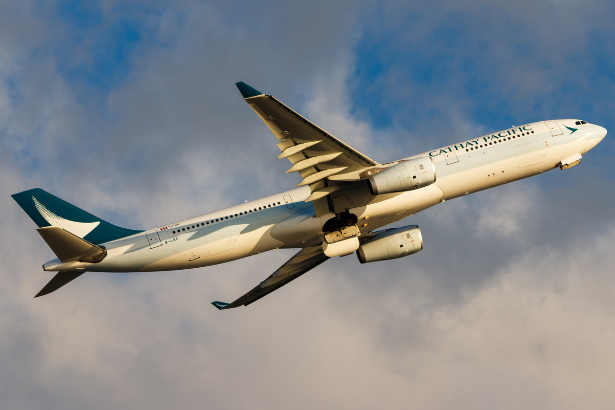 Full size: Cathay Pacific Airbus A330-300 B-LBC at Hong Kong International Airport