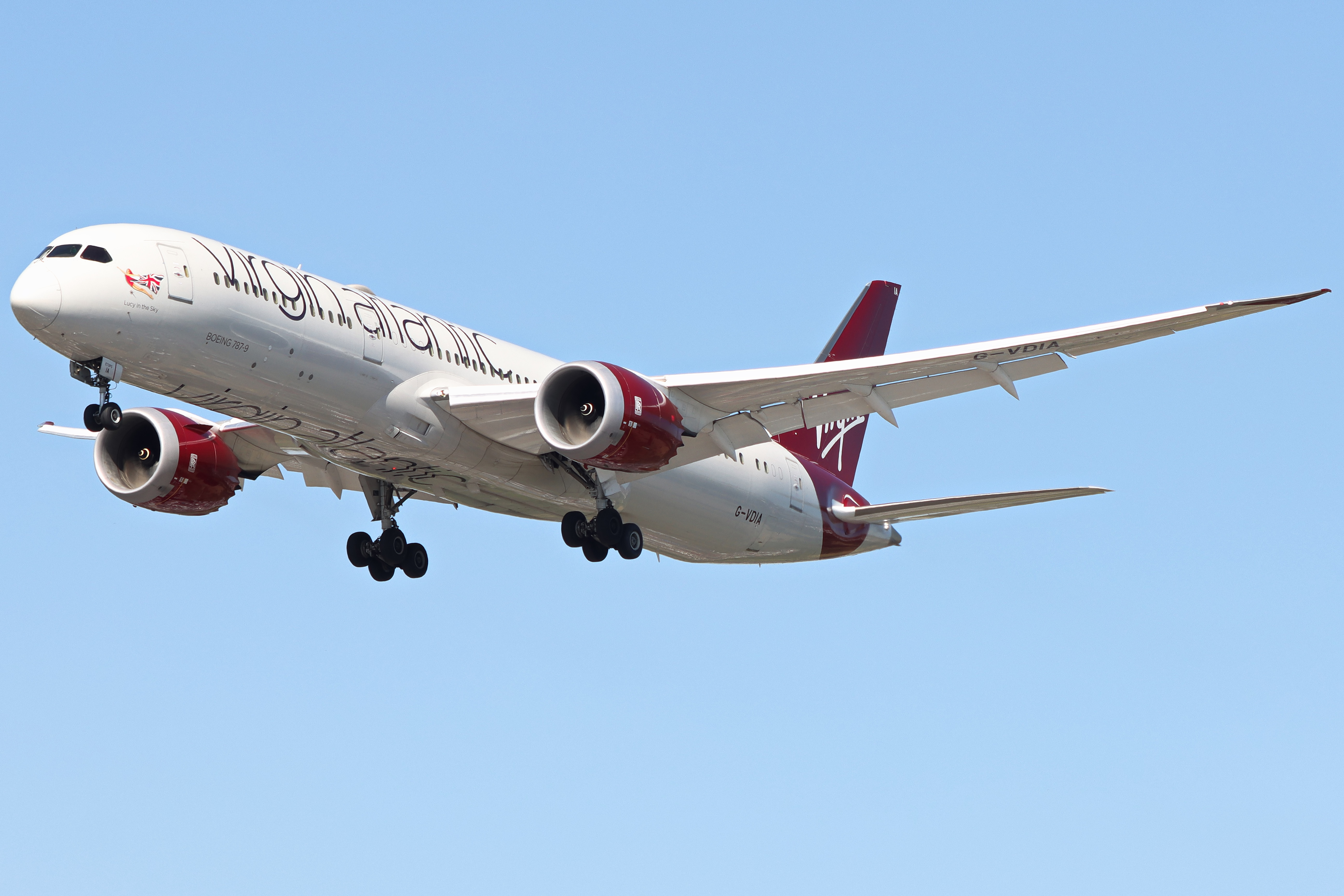 Full size: Virgin Atlantic Boeing 787-9 G-VDIA at London Heathrow International Airport