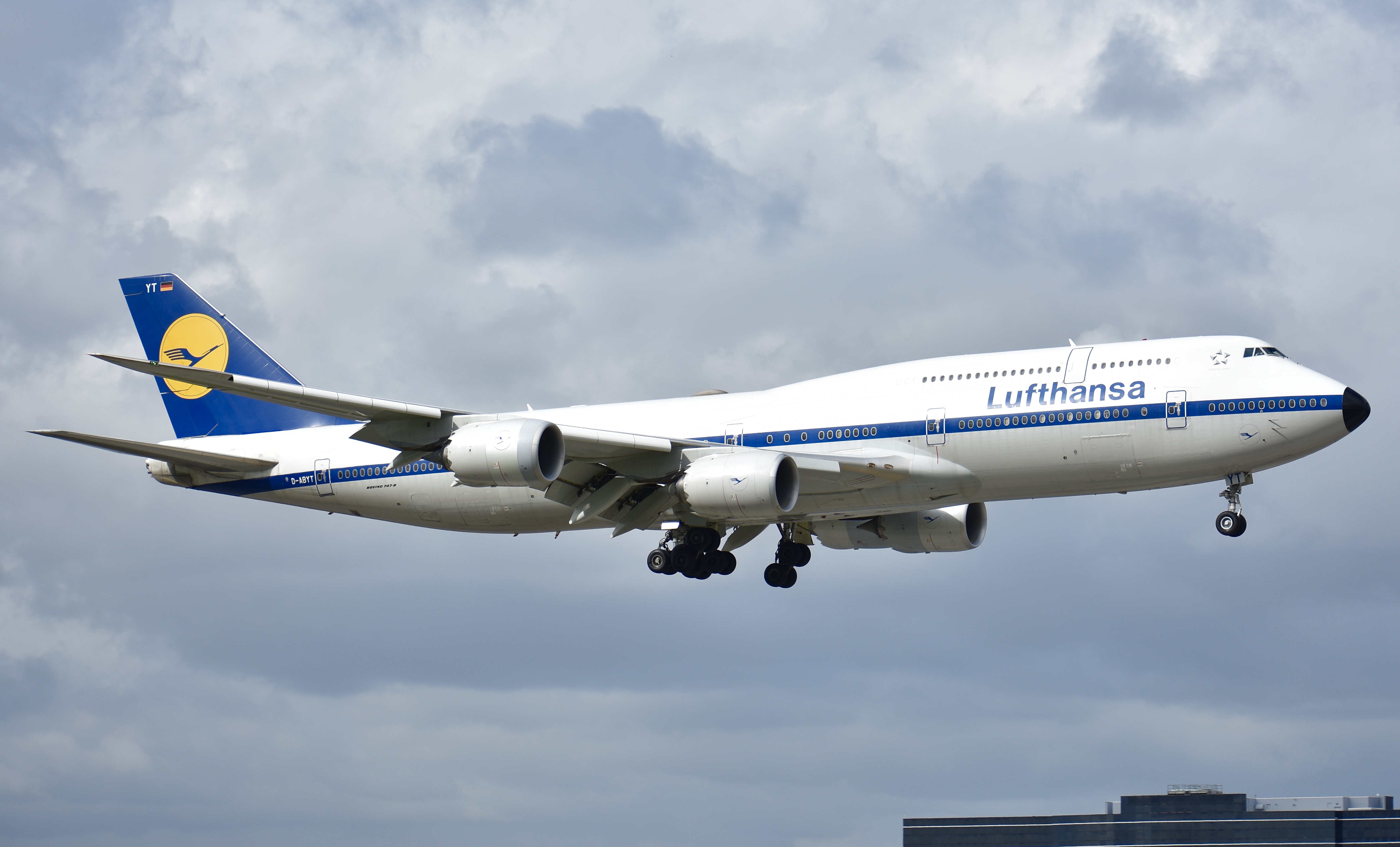 Full size: Lufthansa Boeing 747-8i D-ABYT at Miami International Airport