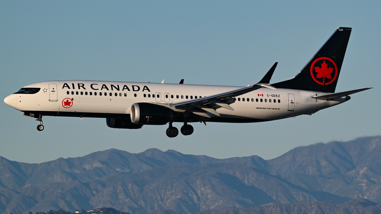 Full size: Air Canada Boeing 737 MAX 8 C-GEKZ at Los Angeles International Airport