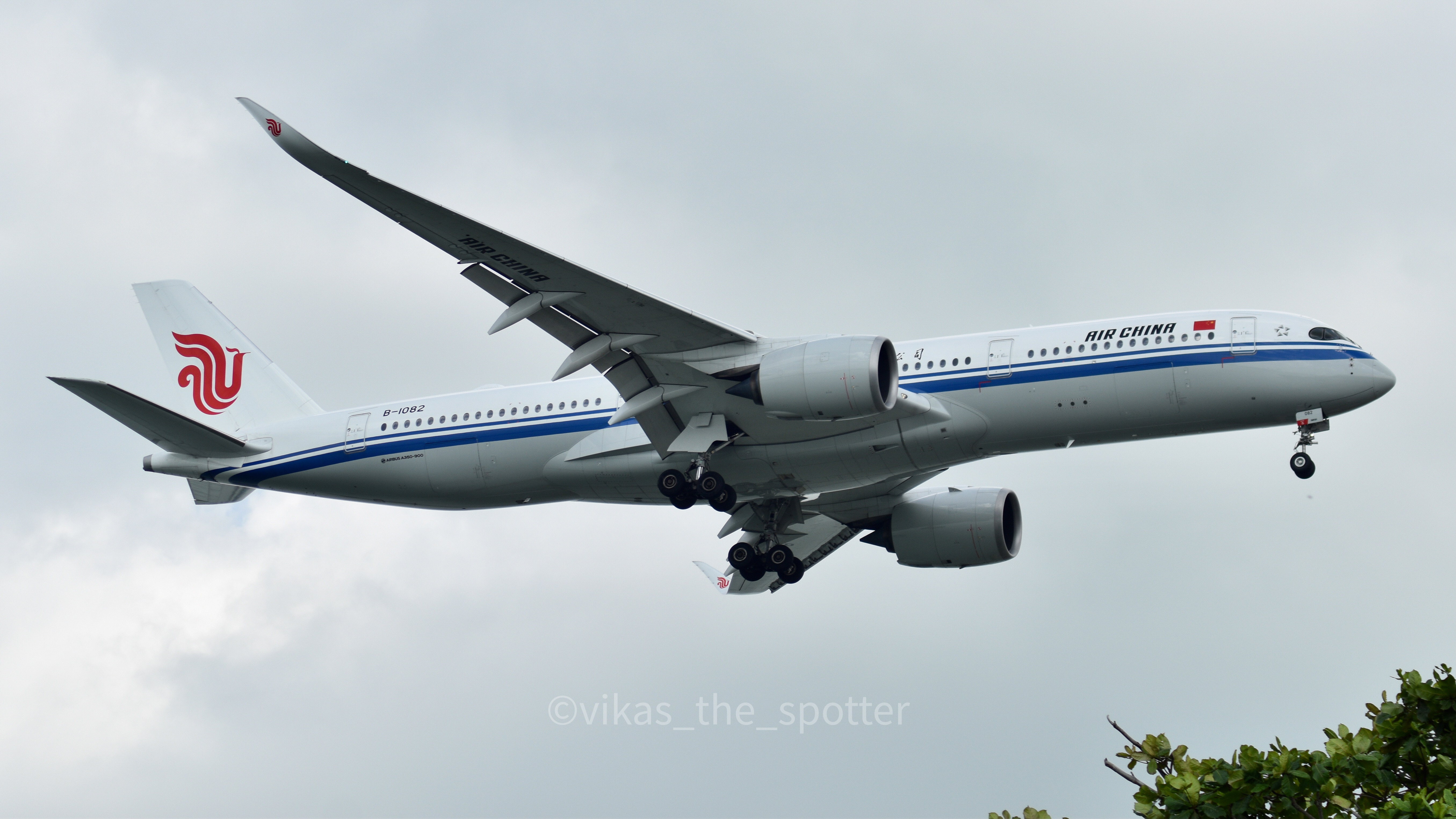 Full size: Air China Airbus A350-900 B-1082 at Singapore-Changi Airport