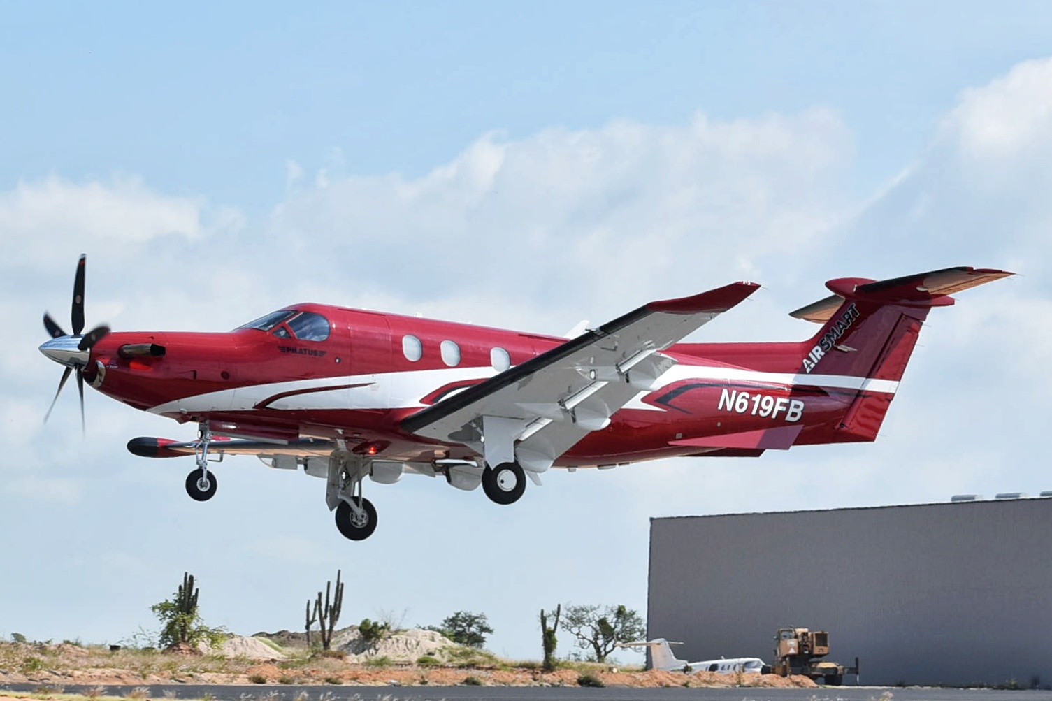 Full size: PRIVATE Pilatus PC-12 N619FB at Aeropuerto de Cabo San Lucas Internacional