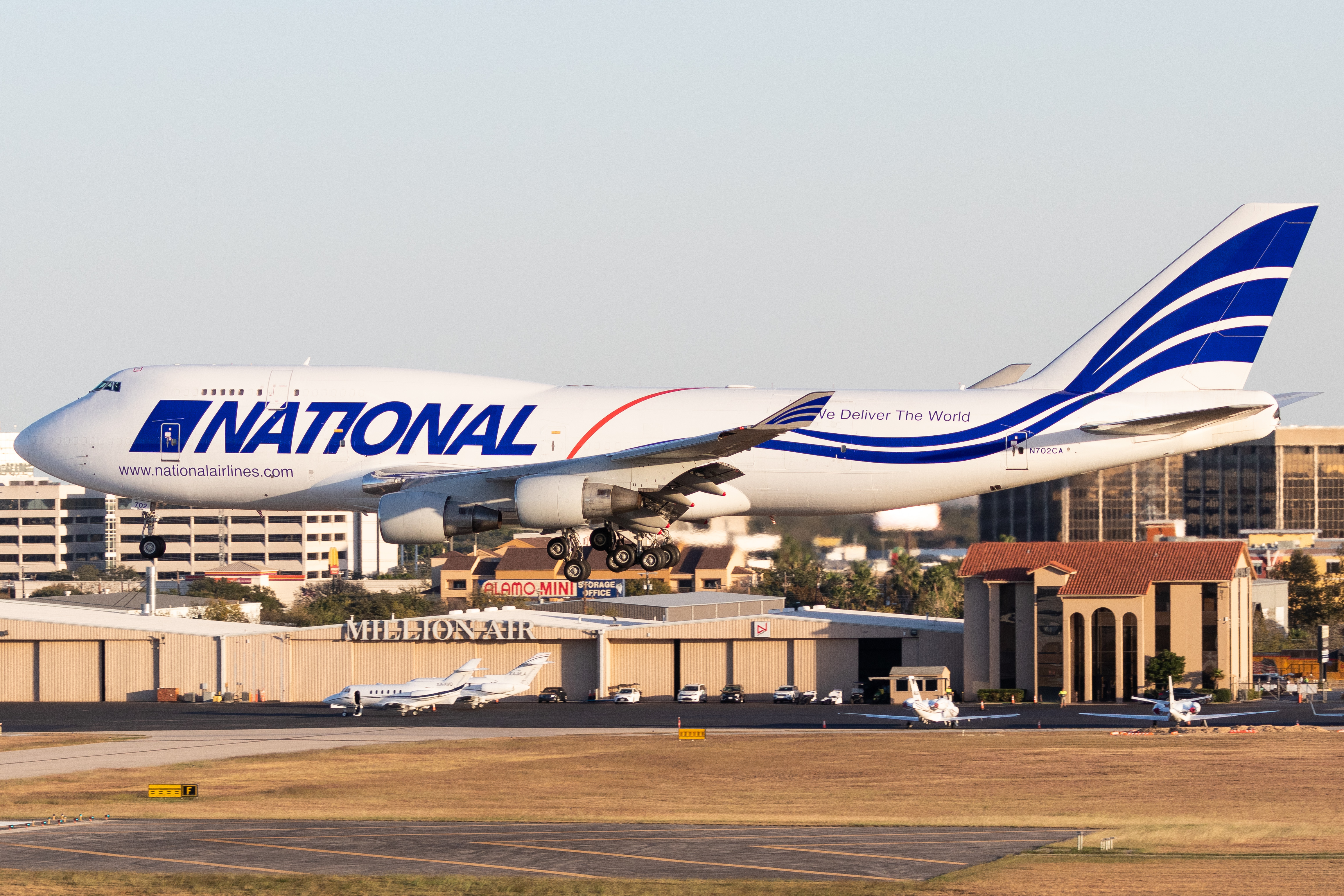 Full size: National Airlines Boeing 747-400F N702CA at San Antonio International Airport