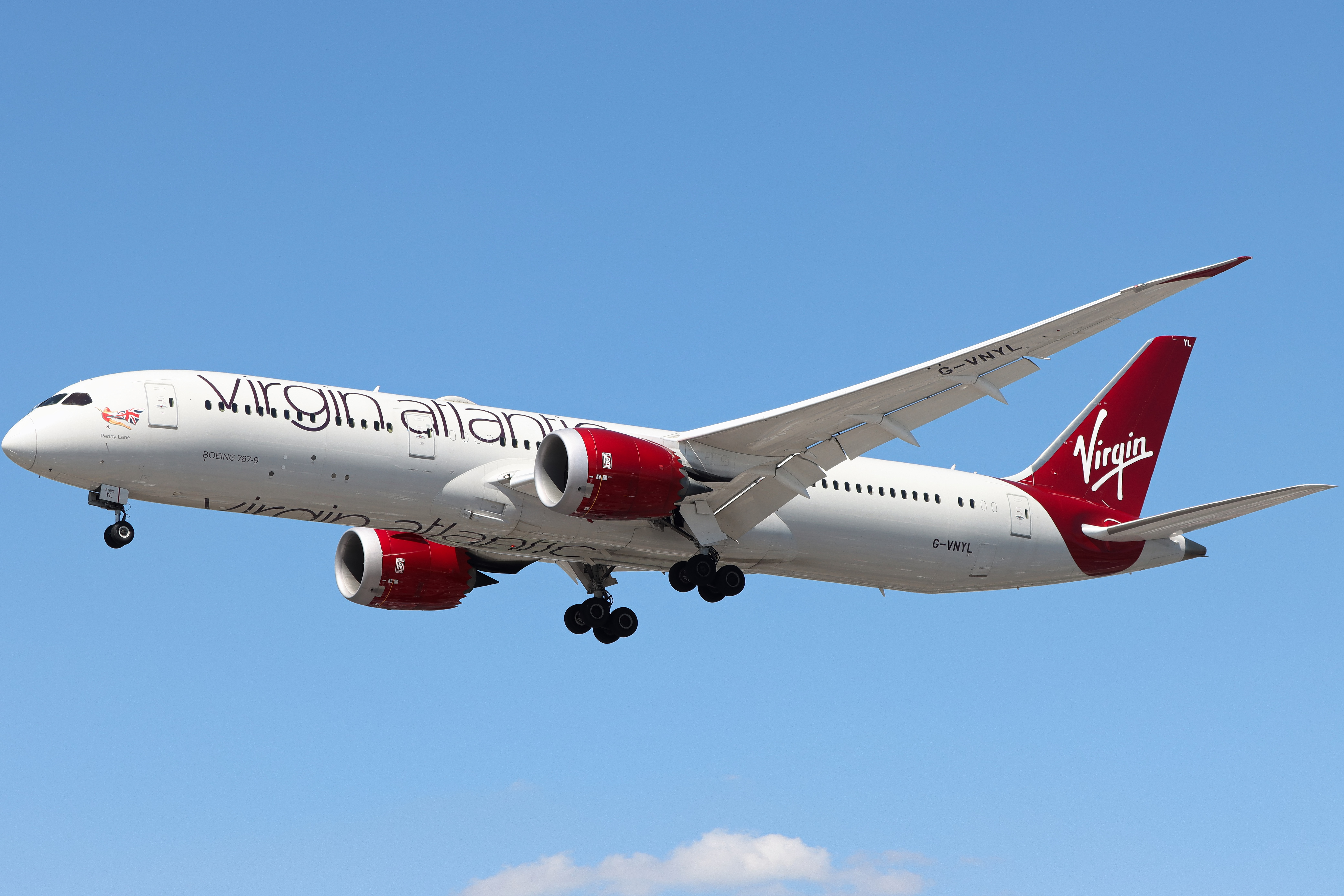 Full size: Virgin Atlantic Boeing 787-9 G-VNYL at London Heathrow International Airport