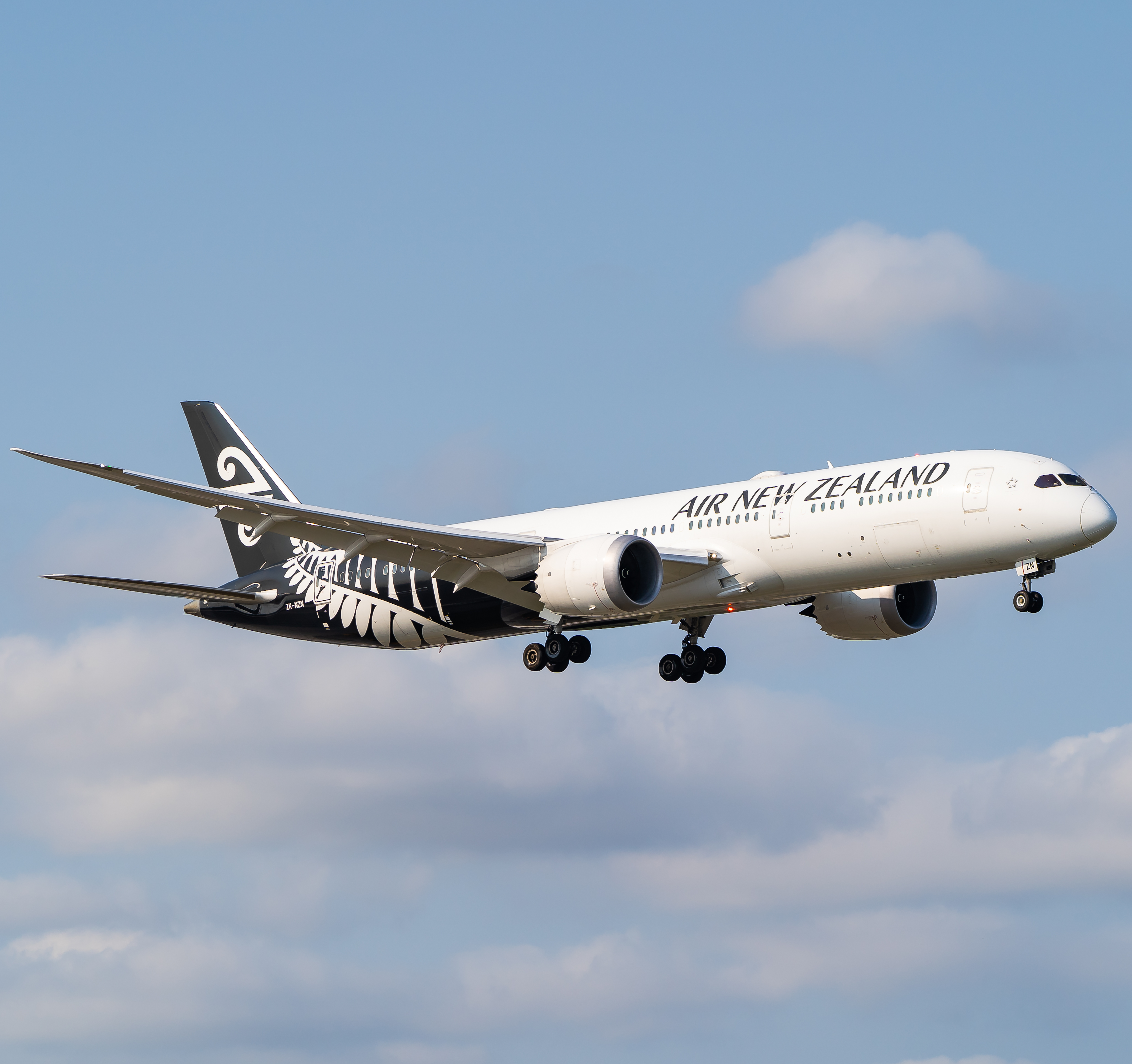 Full size: Air New Zealand Boeing 787-9 ZK-NZN  at John F. Kennedy International Airport