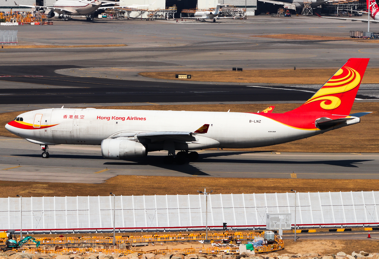 Full size: Hong Kong Air Cargo Airbus A330-200F B-LNZ at Hong Kong International Airport