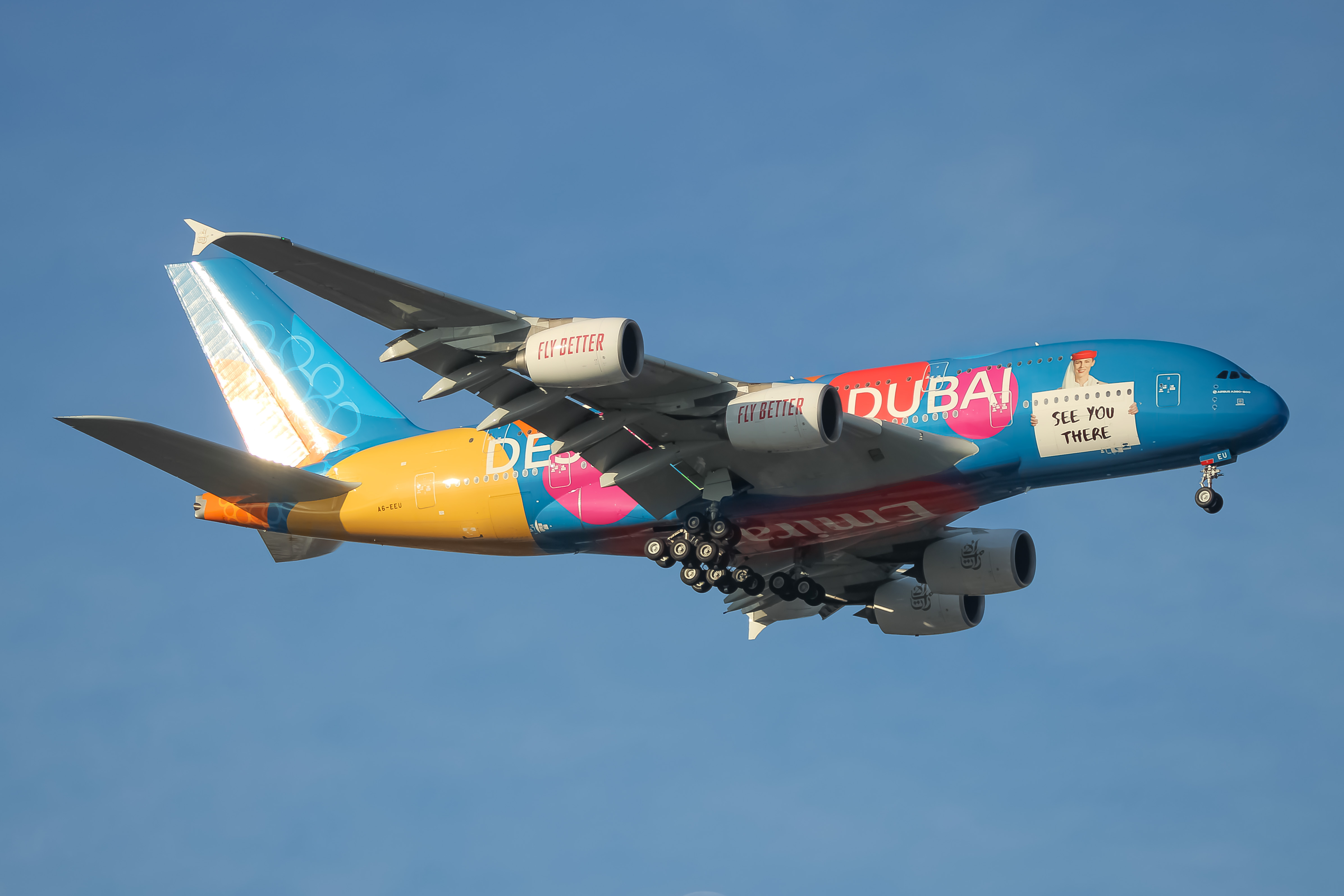 Full size: Emirates Airbus A380-800 A6-EEU at Washington Dulles International Airport