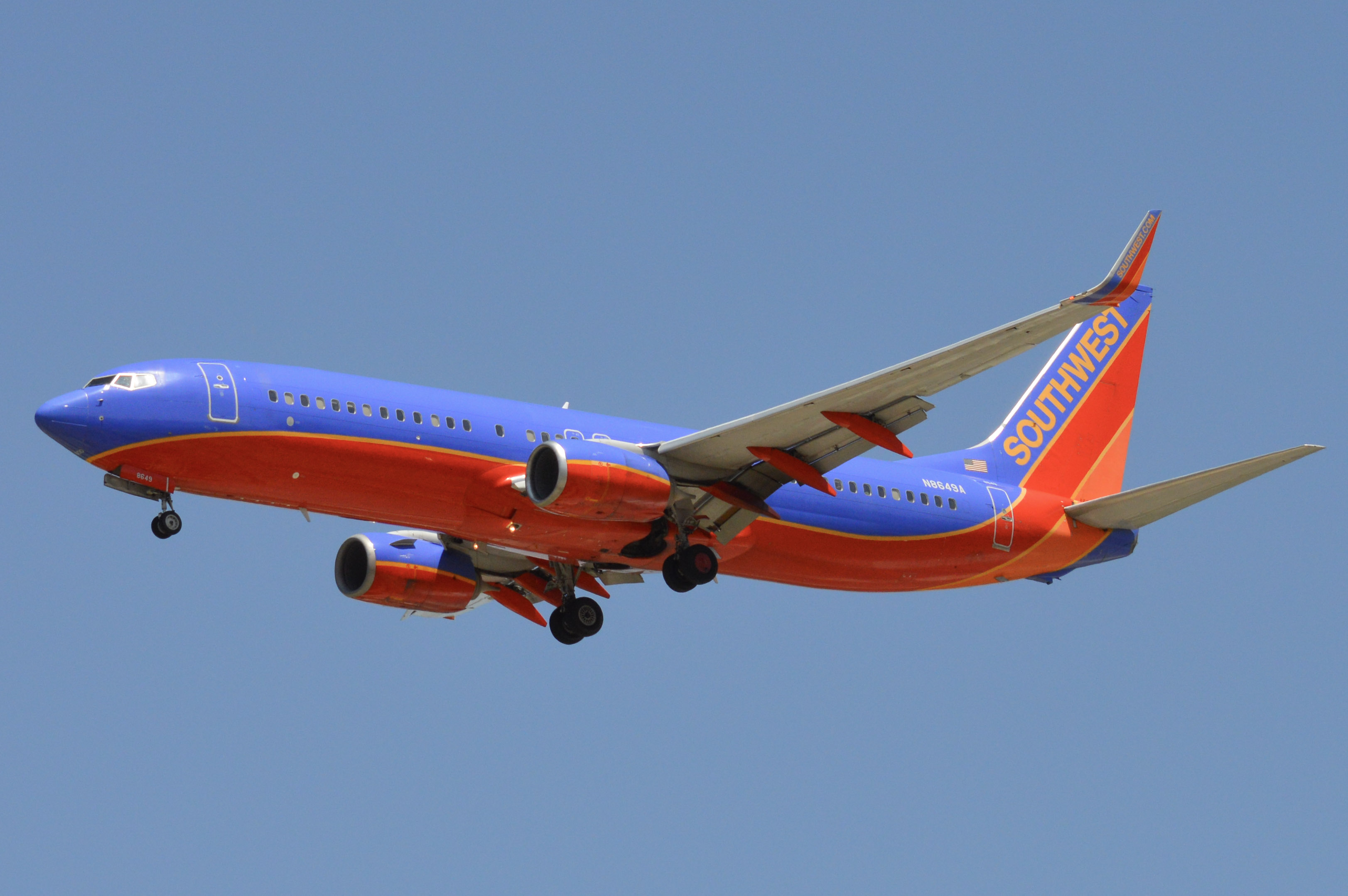 Full size: Southwest Airlines Boeing 737-800 N8649A at Baltimore/Washington International Thurgood Marshall Airport