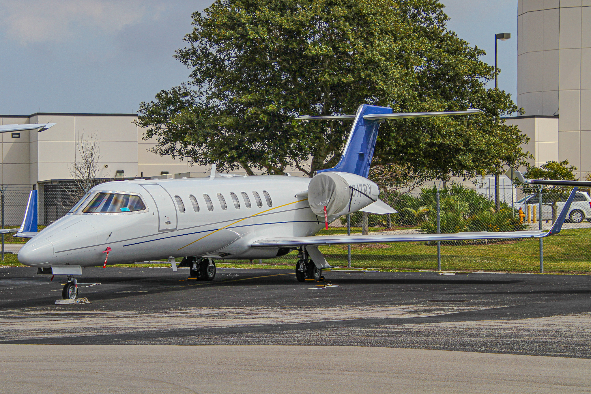 Full size: Rectrix Aviation Learjet 45 N617RX at Fort Lauderdale Executive Airport