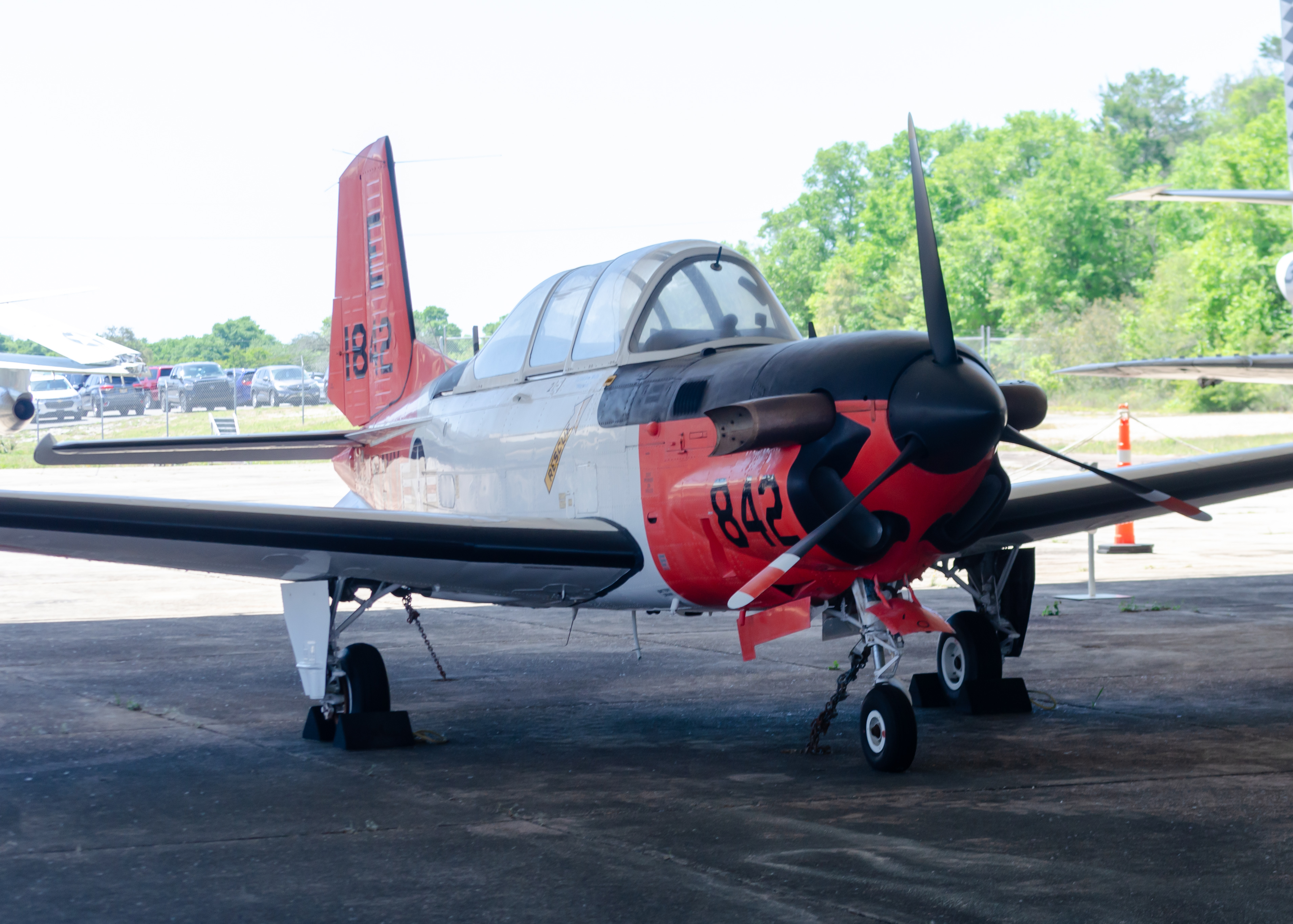 Full size: US Navy Beechcraft T-34 Mentor  161842 at NAS Pensacola