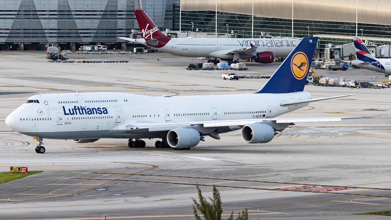 Full size: Lufthansa Boeing 747-8i D-ABYN at Miami International Airport