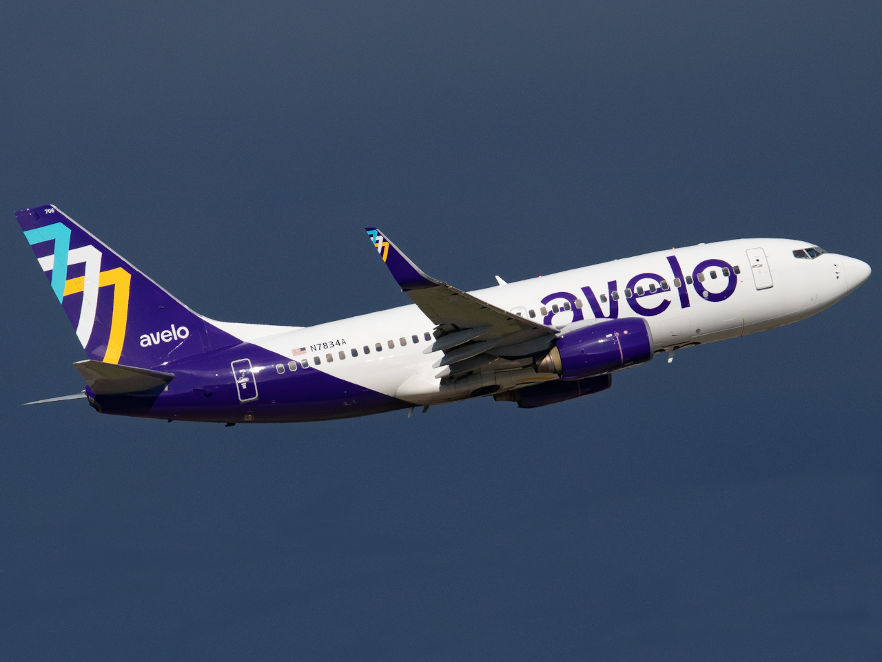 Full size: Avelo Airlines Boeing 737-700 N7834A at Tampa International Airport