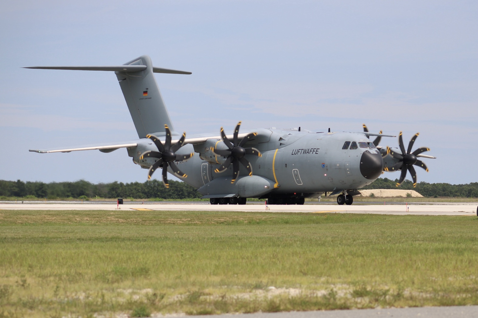 Full size: Luftwaffe Airbus A400M 54+25 at Atlantic City International Airport