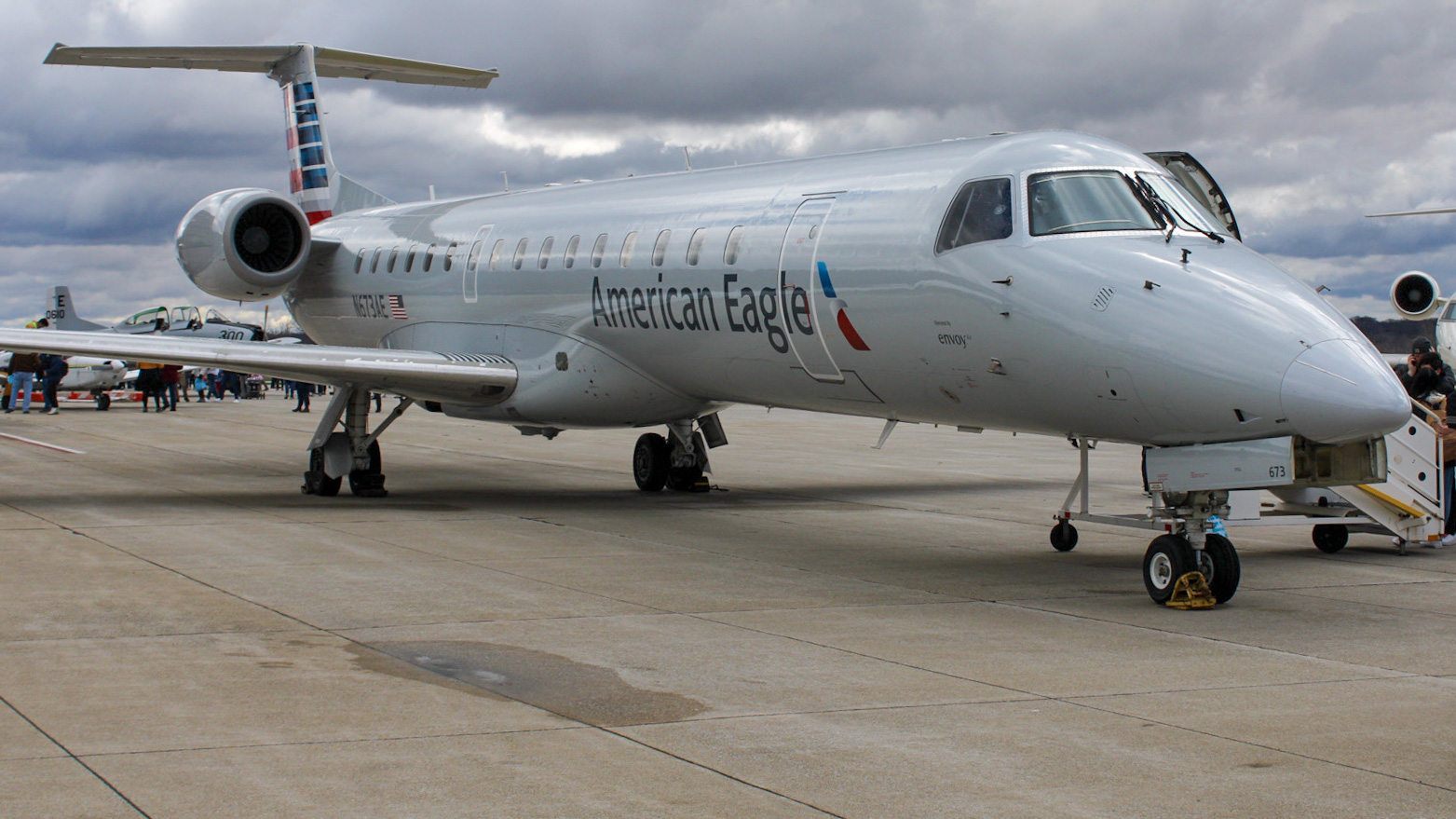Full size: American Eagle Embraer ERJ145 N673AE at Lafayette Purdue University Airport