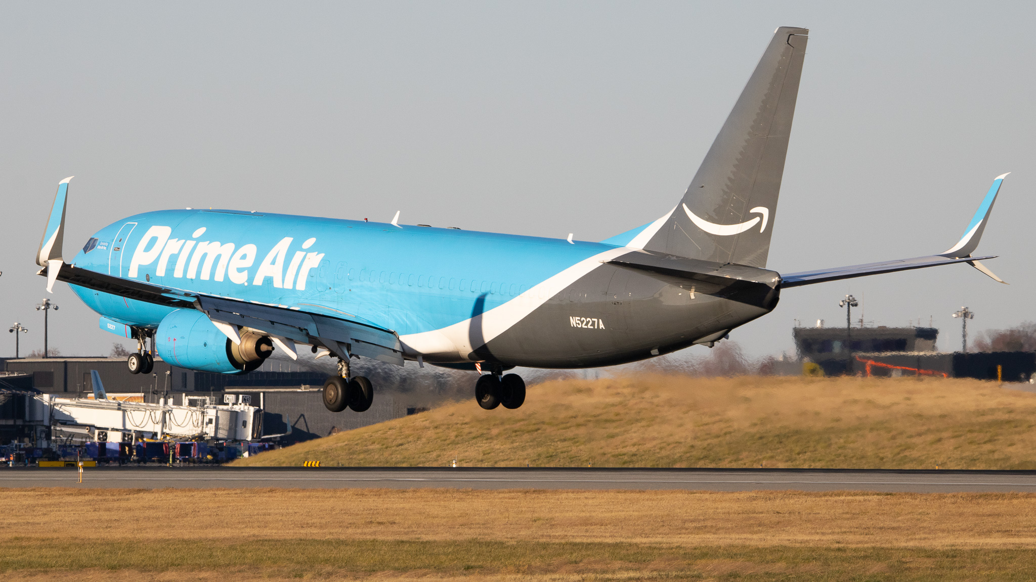 Full size: Prime Air Boeing 737-800 N5227A at Baltimore/Washington International Thurgood Marshall Airport
