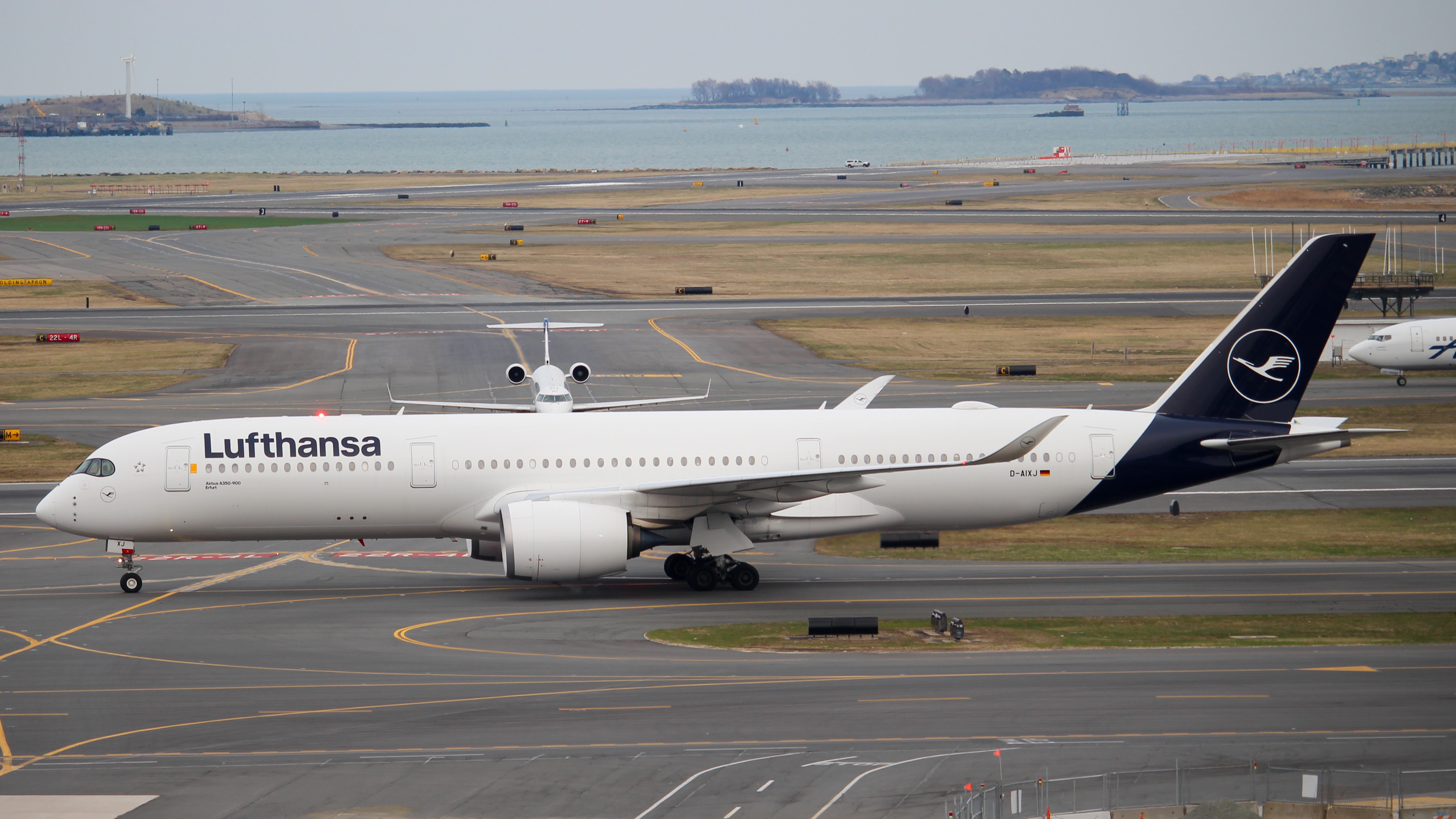 Full size: Lufthansa Airbus A350-900 D-AIXJ at General Edward Lawrence Logan International Airport