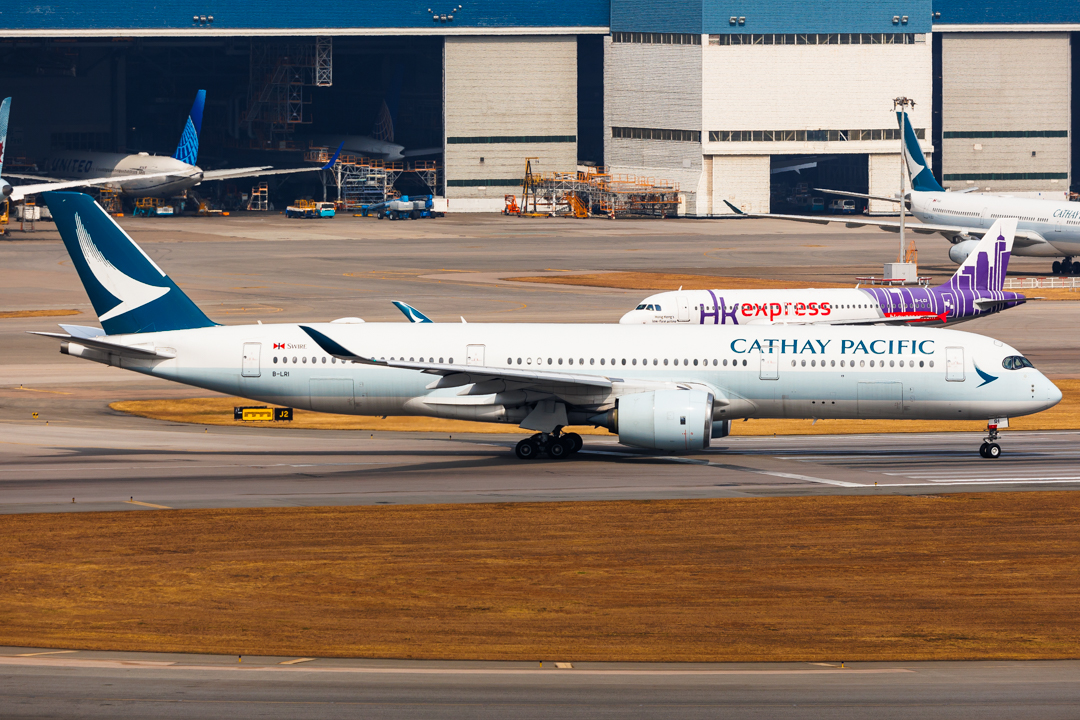 Full size: Cathay Pacific Airbus A350-900 B-LRI at Hong Kong International Airport