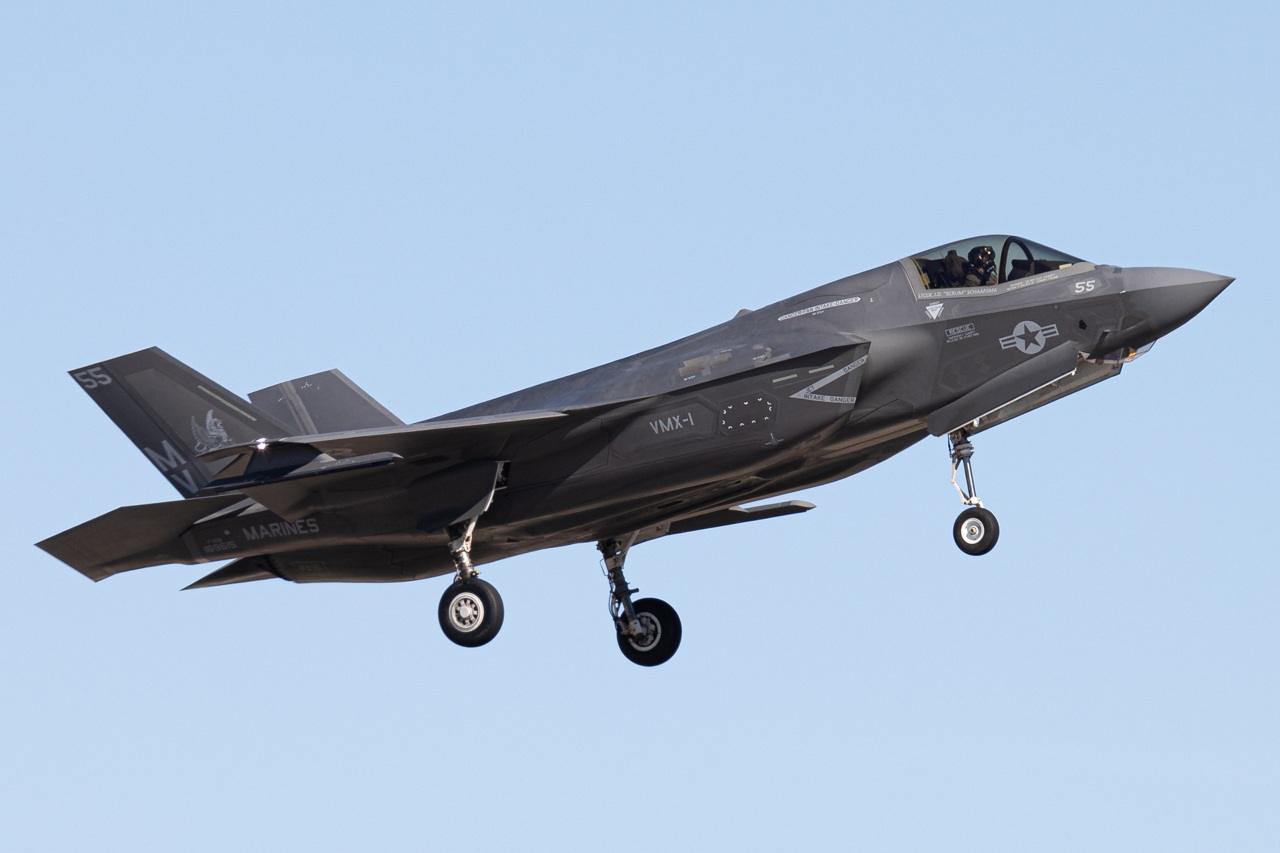 Full size: USMC- United States Marine Corp Lockheed Martin F-35 Lightning 169615 at Boise Air Terminal/Gowen Field