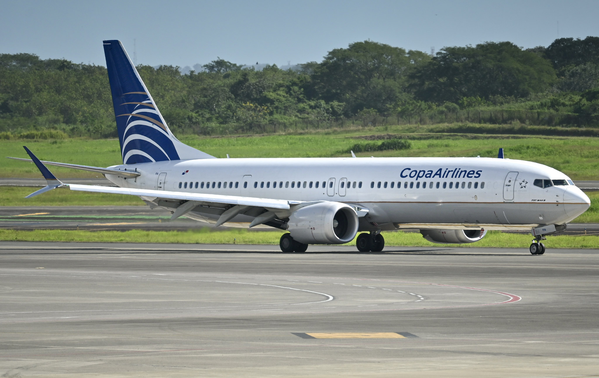 Full size: Copa Airlines Boeing 737 MAX 9 HP-9916CMP at Panama City Tocumen International Airport