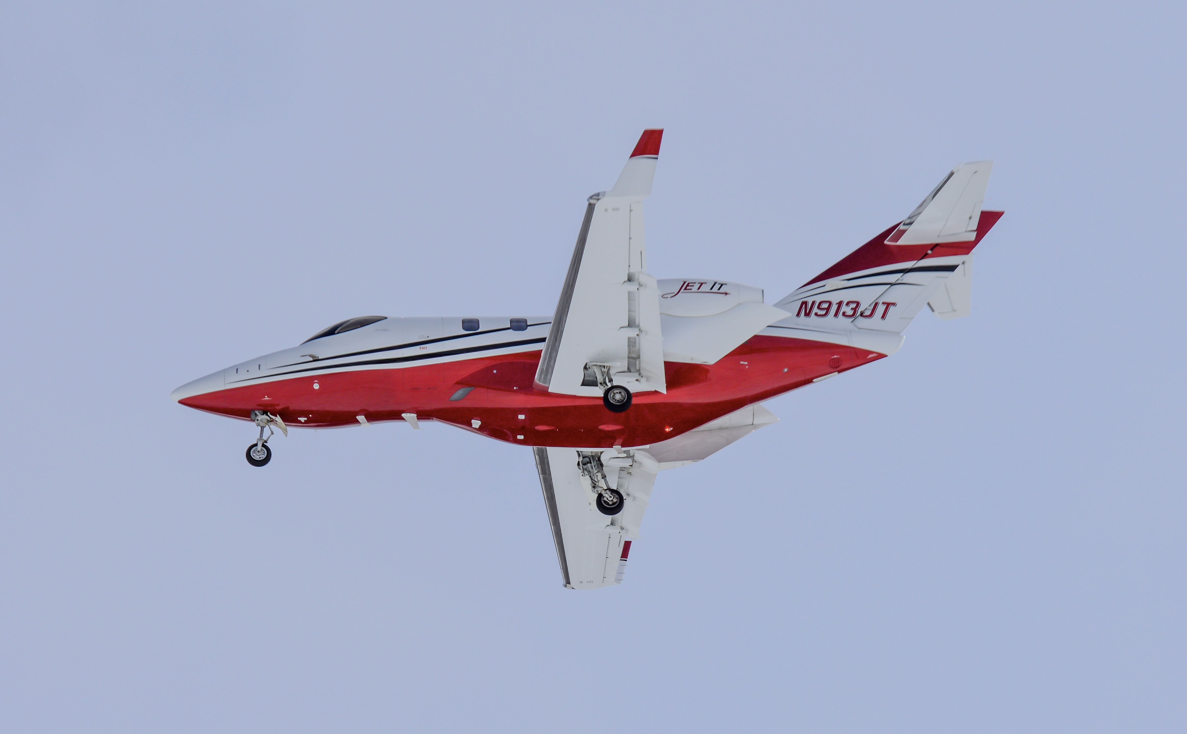 Full size: PRIVATE Honda HA-420 HondaJet N913JT at General Mitchell International Airport