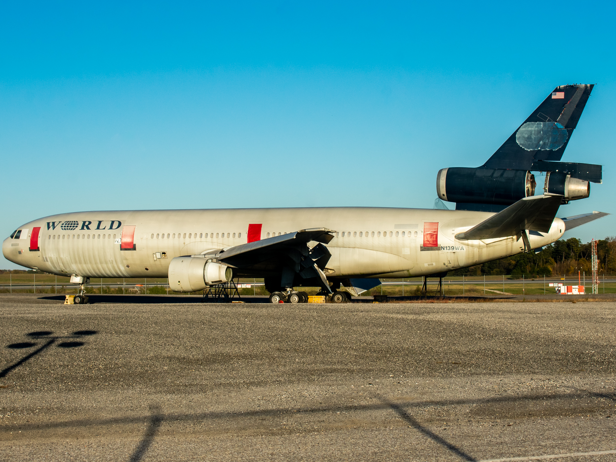 Full size: World Airways  McDonnell Douglas DC-10 N139WA at Baltimore/Washington International Thurgood Marshall Airport