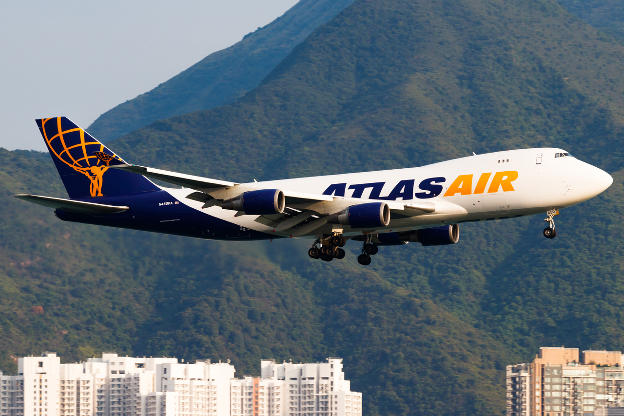 Full size: Atlas Air Boeing 747-400F N450PA at Hong Kong International Airport