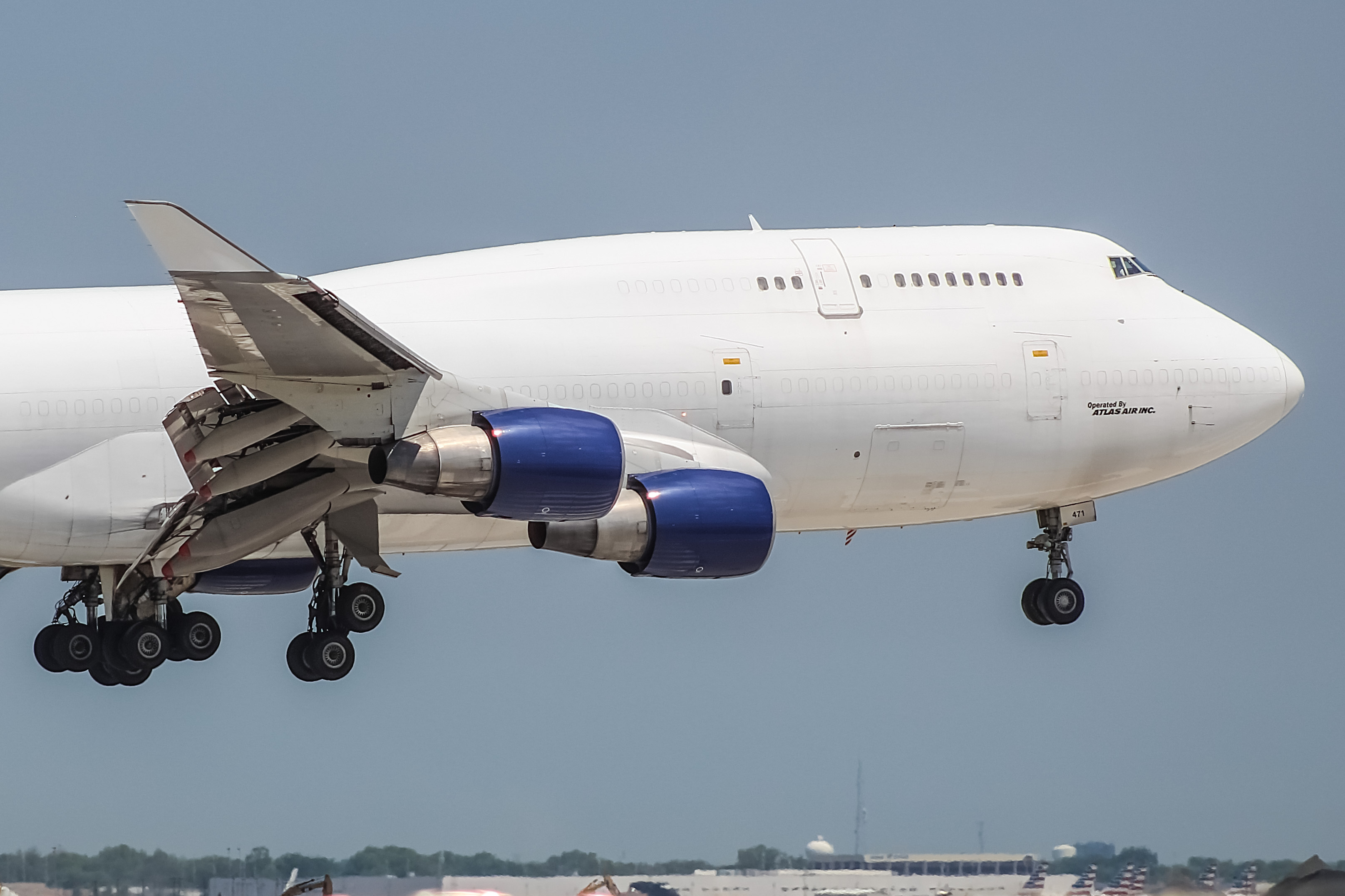 Full size: Atlas Air Boeing 747-400F N471MC at Chicago O'Hare International Airport