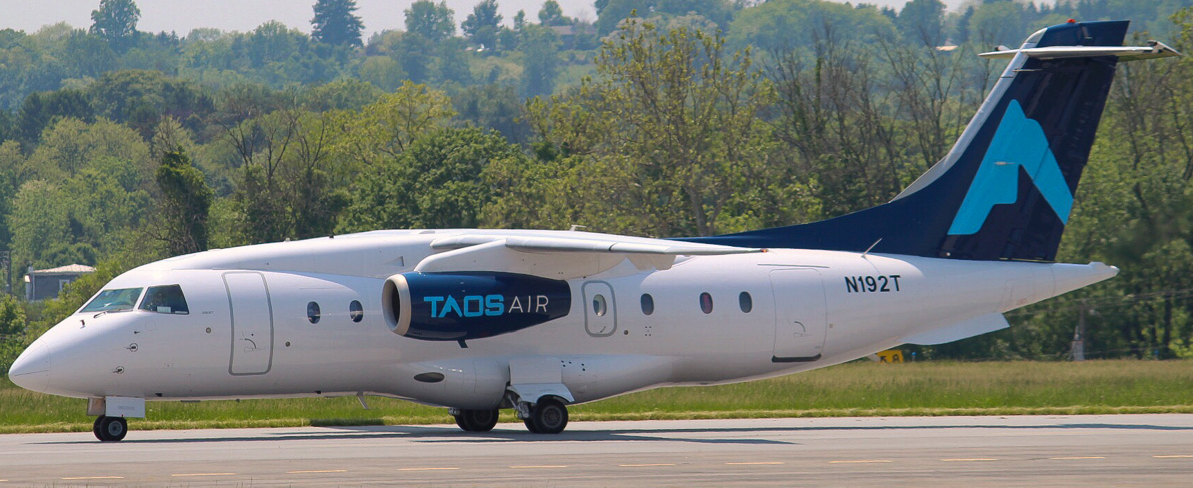Full size: TAOS AIR Dornier 328 Jet N192T at Capital City Airport